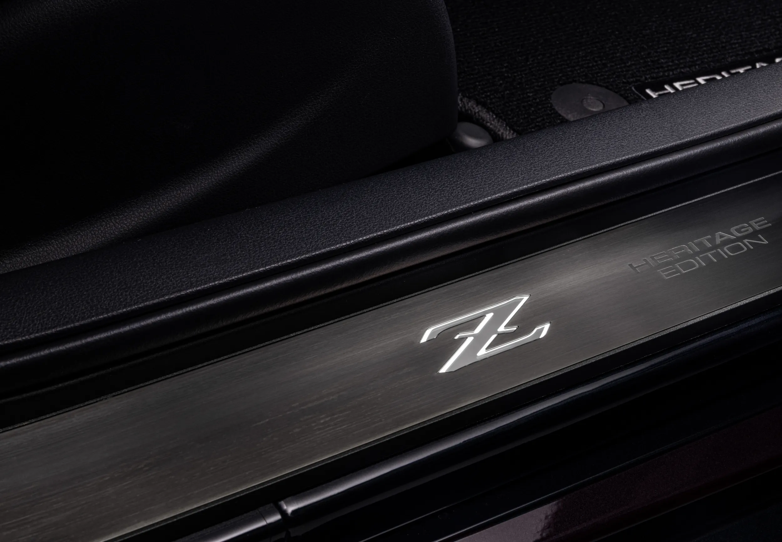 Nissan Z Heritage Edition