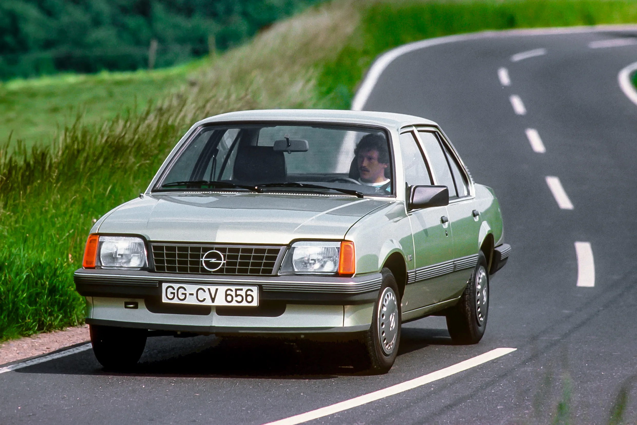 Opel Ascona