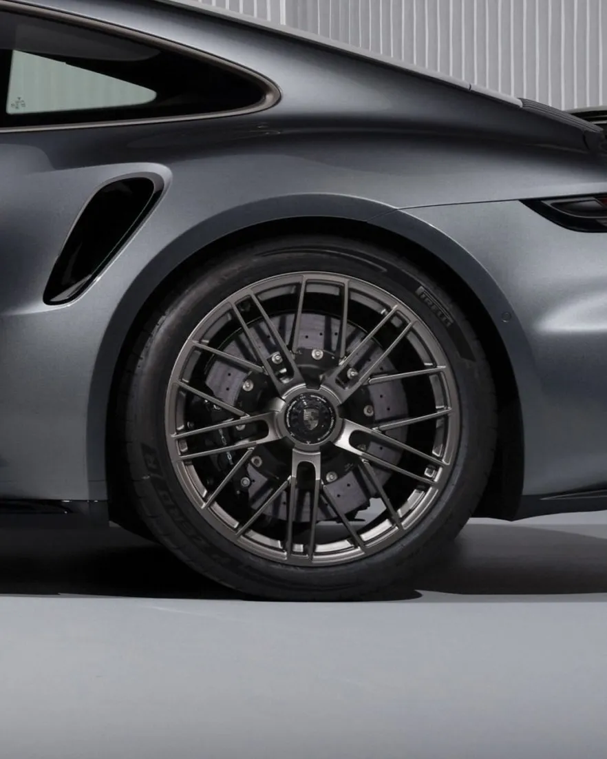 Pirelli P Zero R
