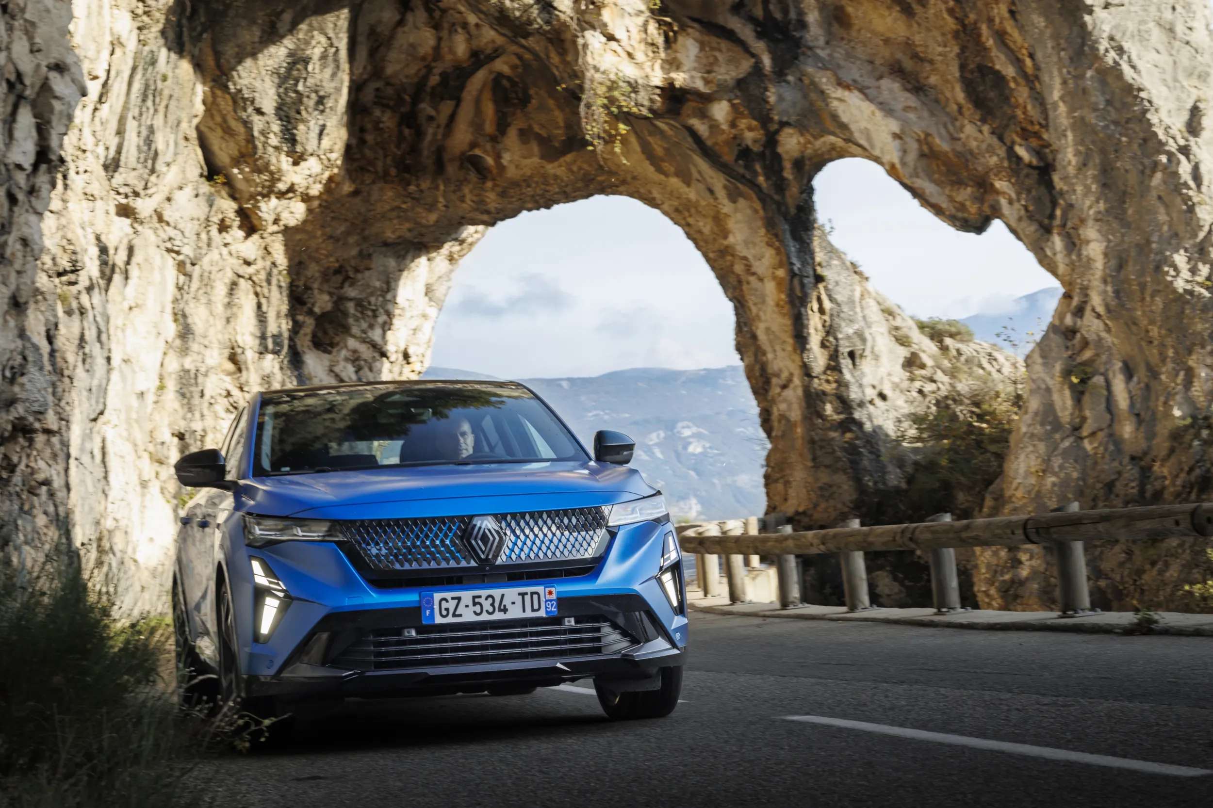 Renault Rafale E-Tech 4x4 300 hp Atelier Alpine