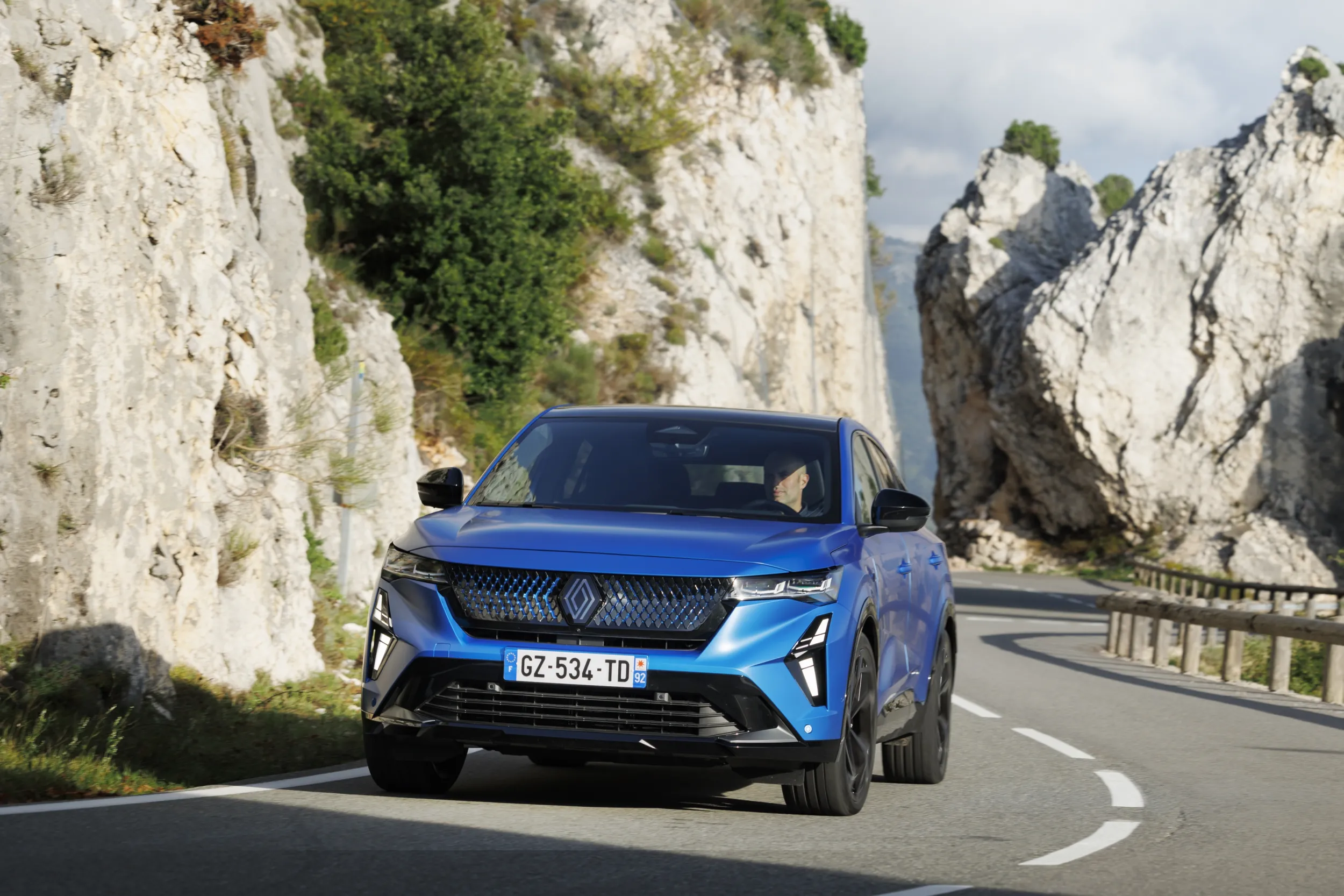 Renault Rafale E-Tech 4x4 300 hp Atelier Alpine