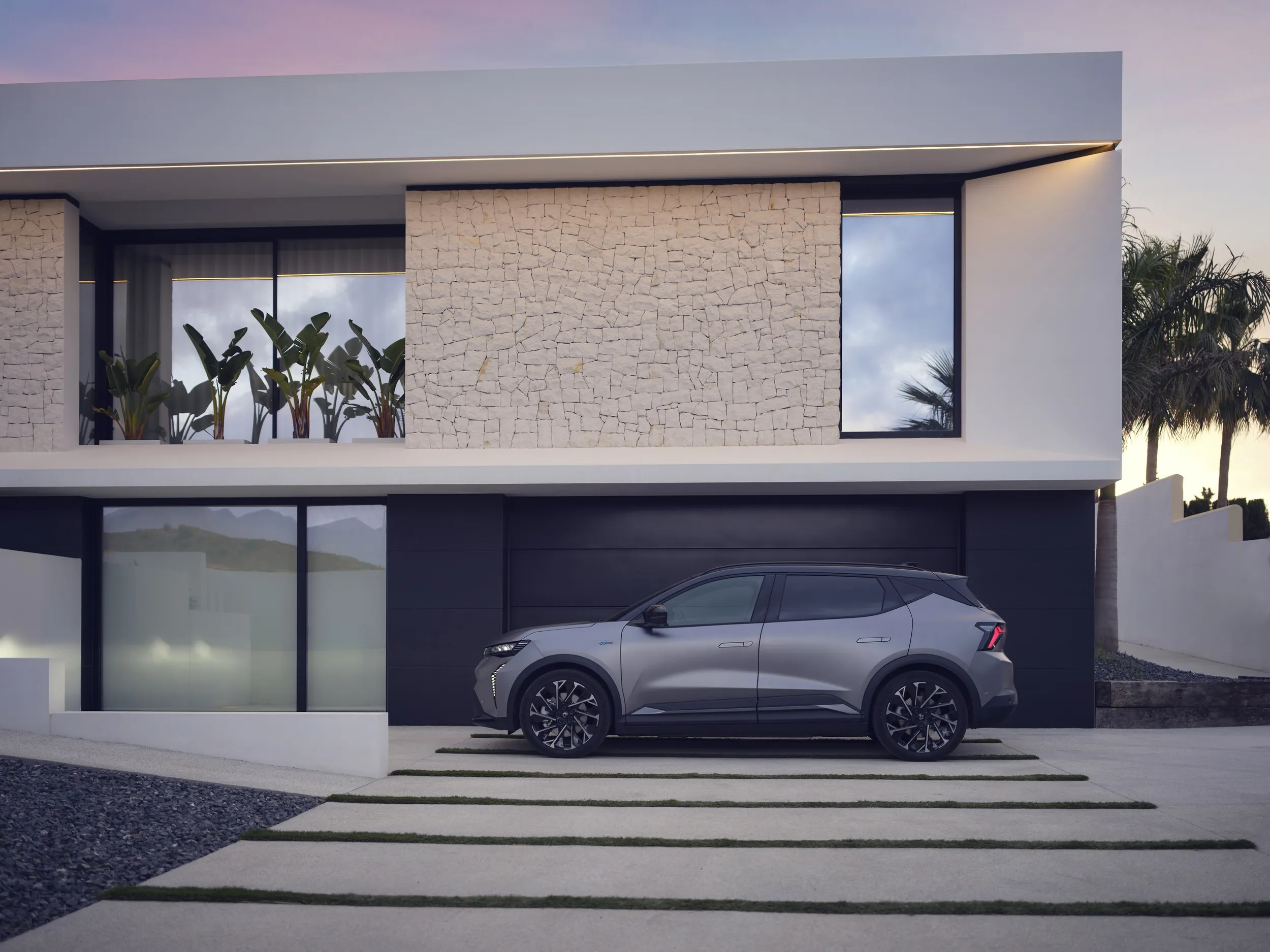 Renault Scenic E-Tech electric
