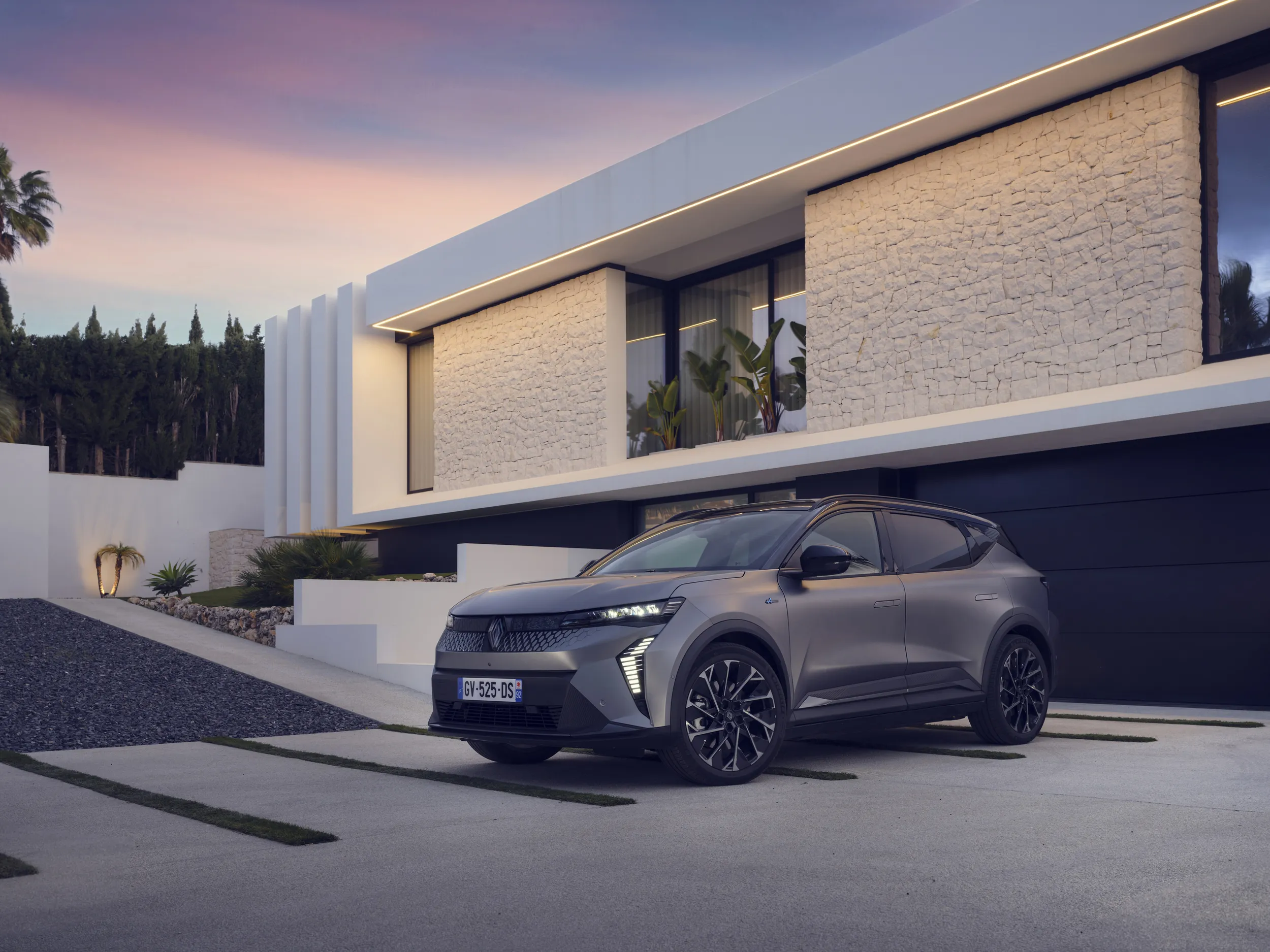 Renault Scenic E-Tech electric