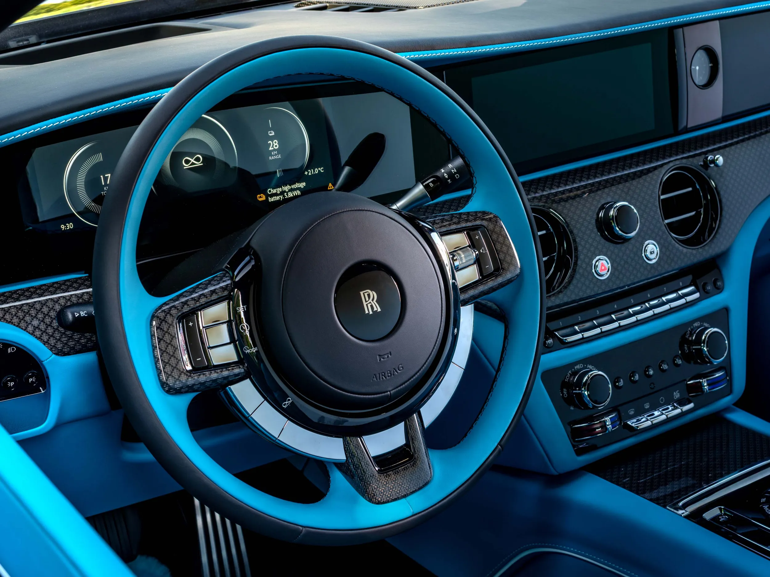 Rolls-Royce with Chinese Mural Art