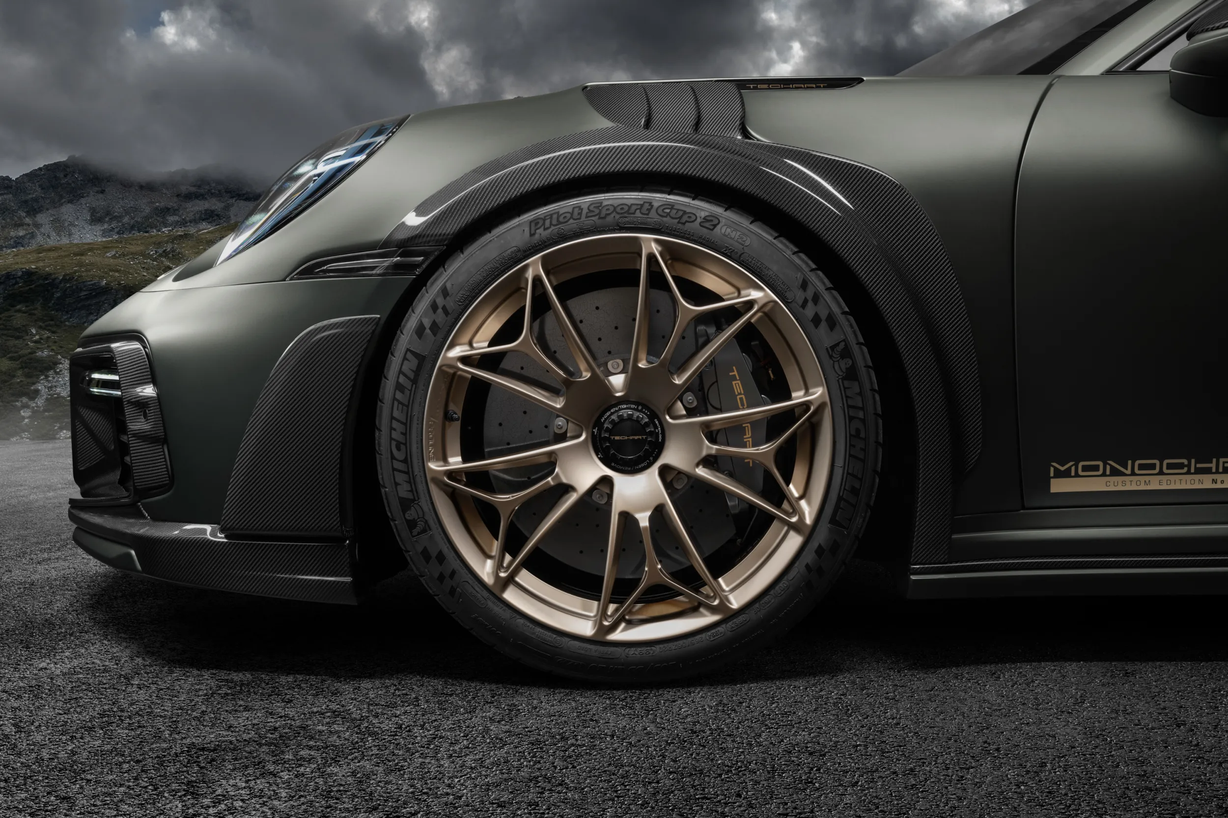 TECHART GT Street R MONOCHROME
