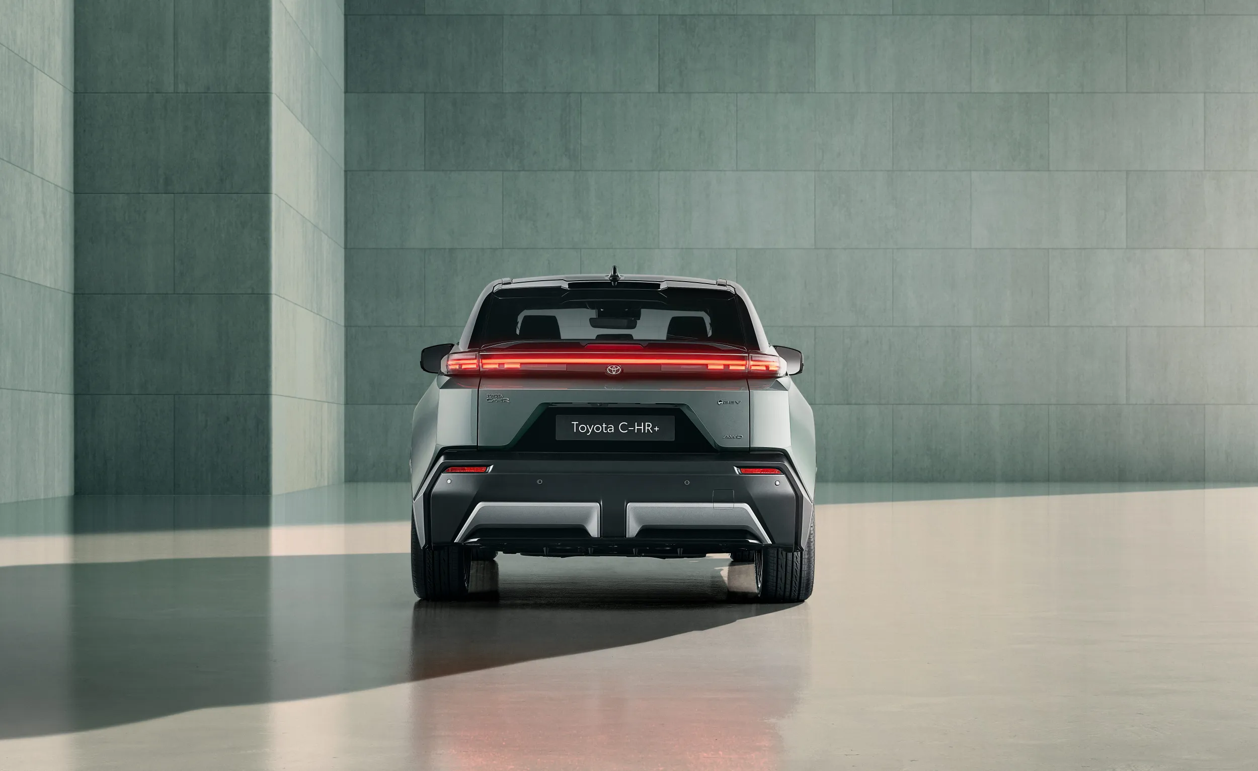 Toyota CHR+