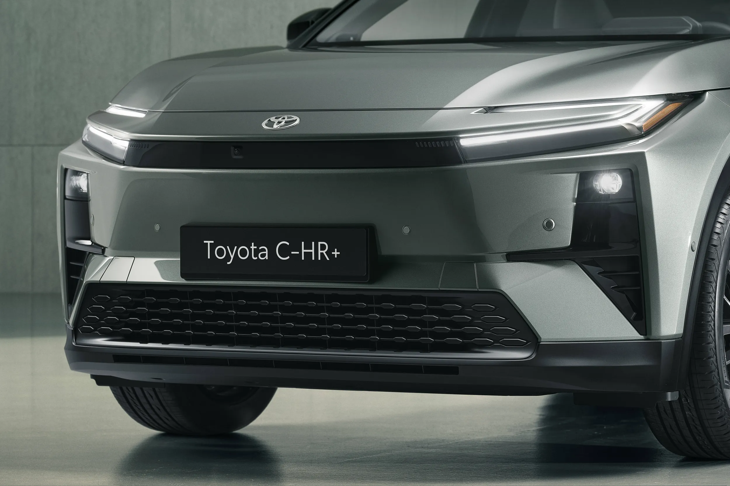 Toyota CHR+