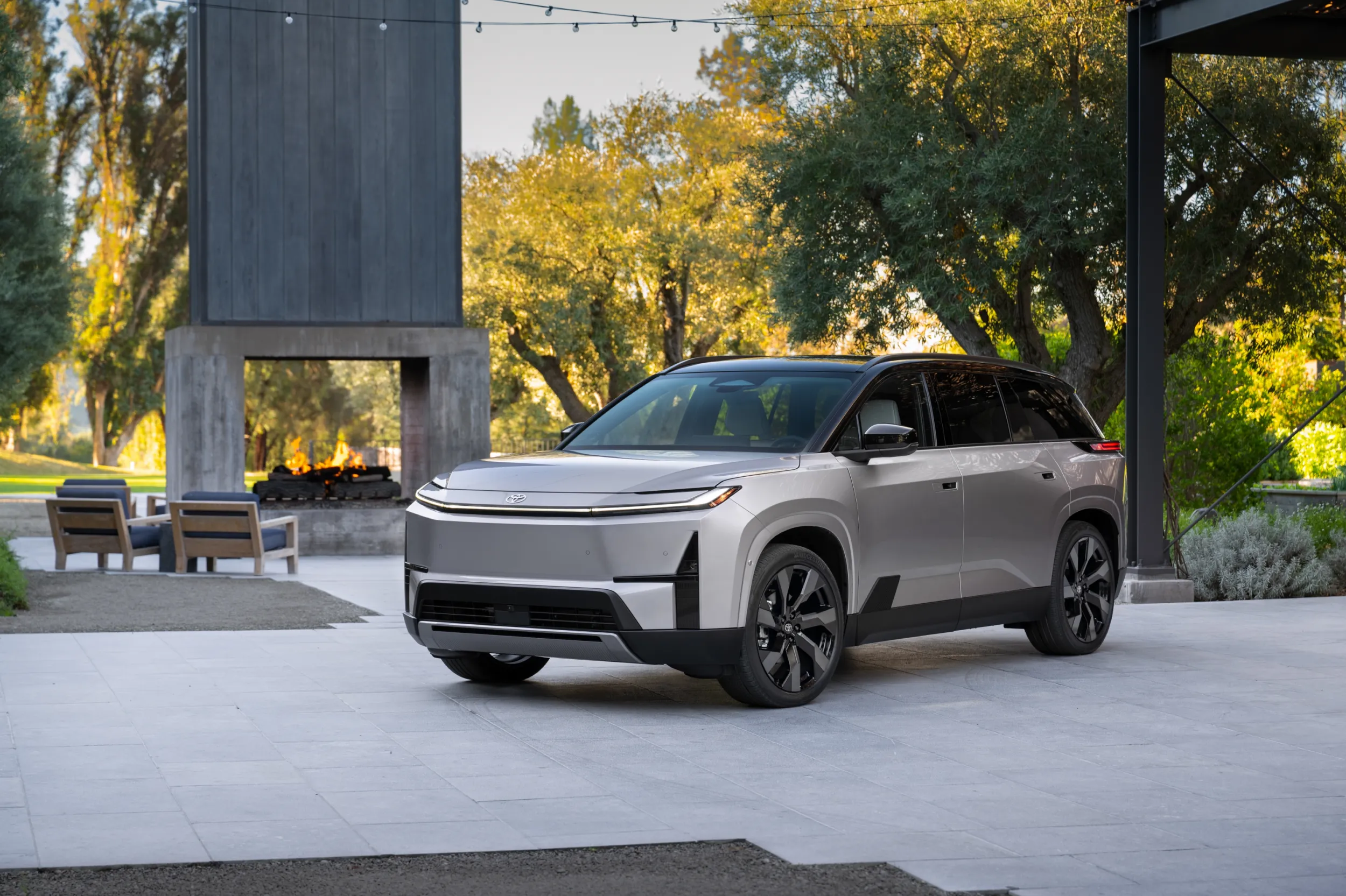 Toyota Highlander BEV
