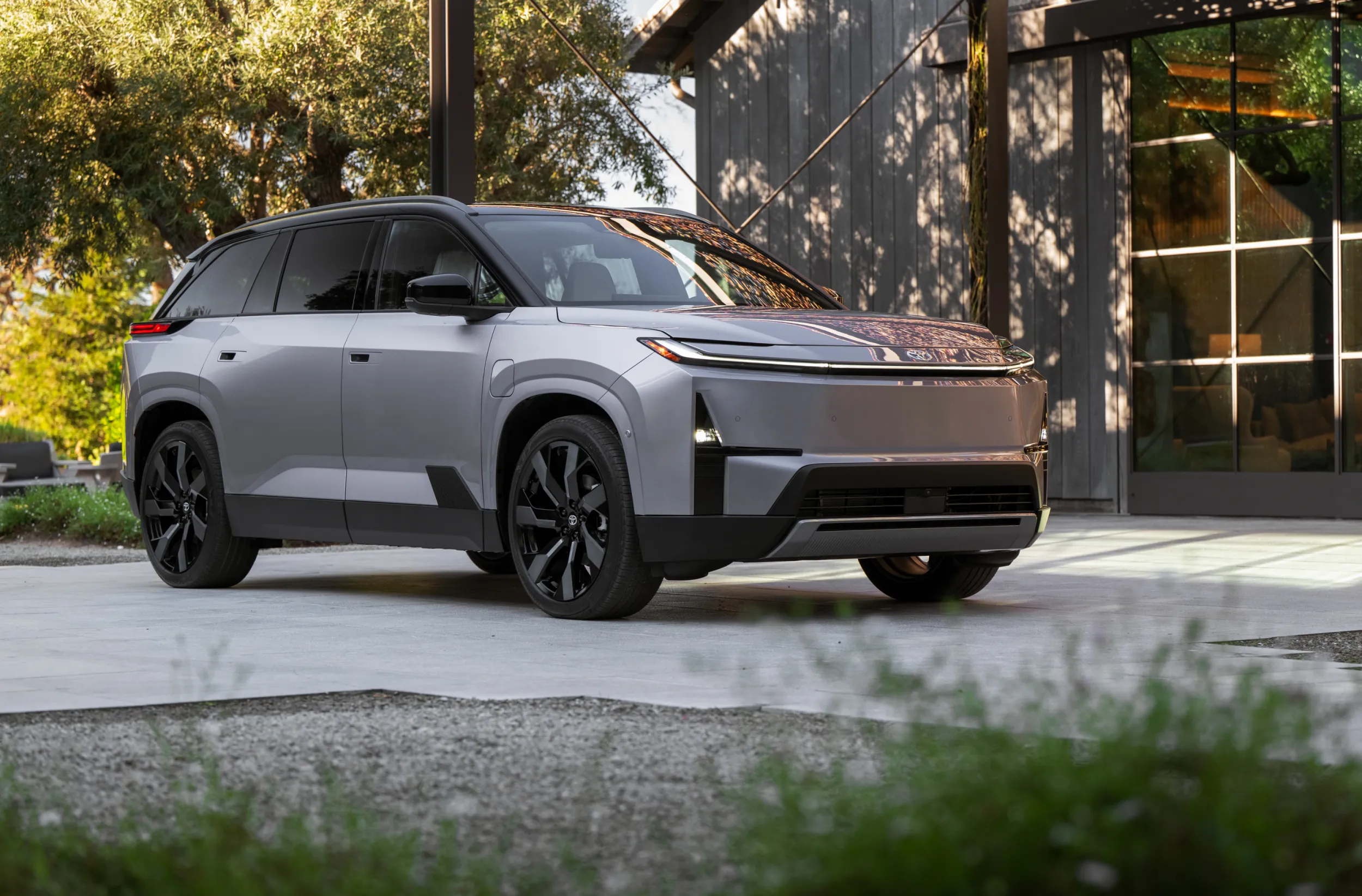 Toyota Highlander BEV