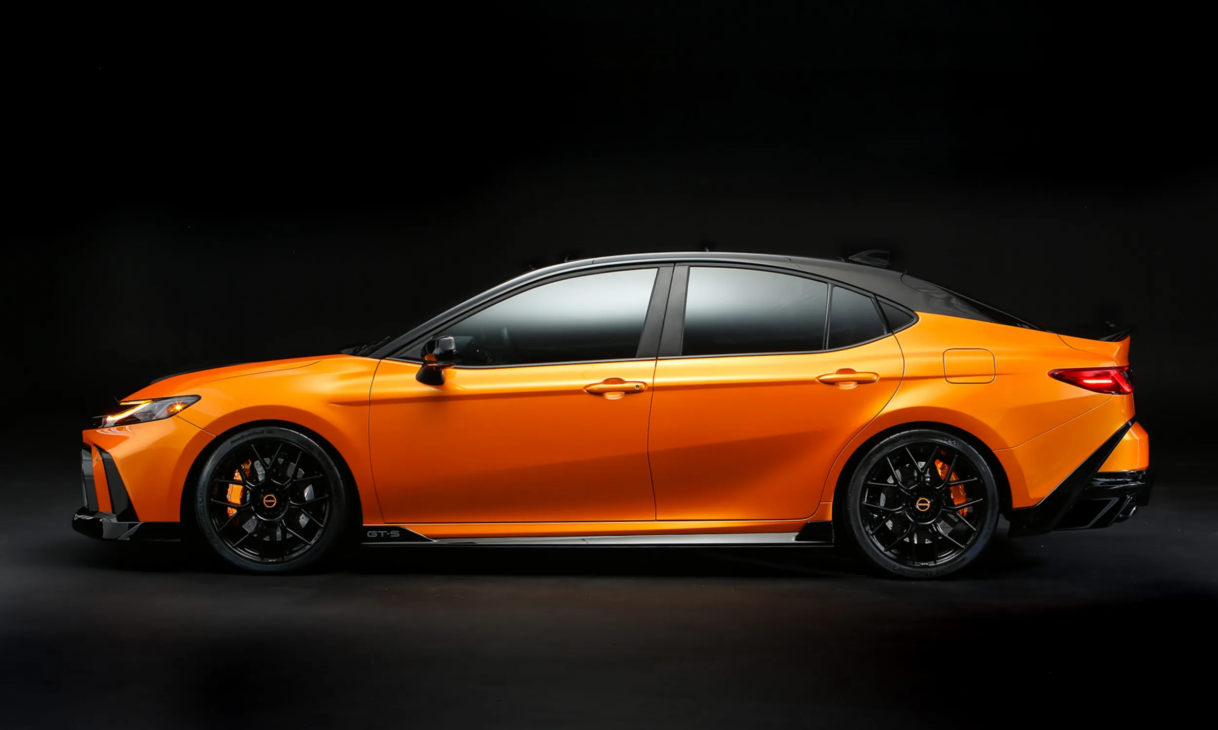 Toyota Unveils Camry GT-S Concept