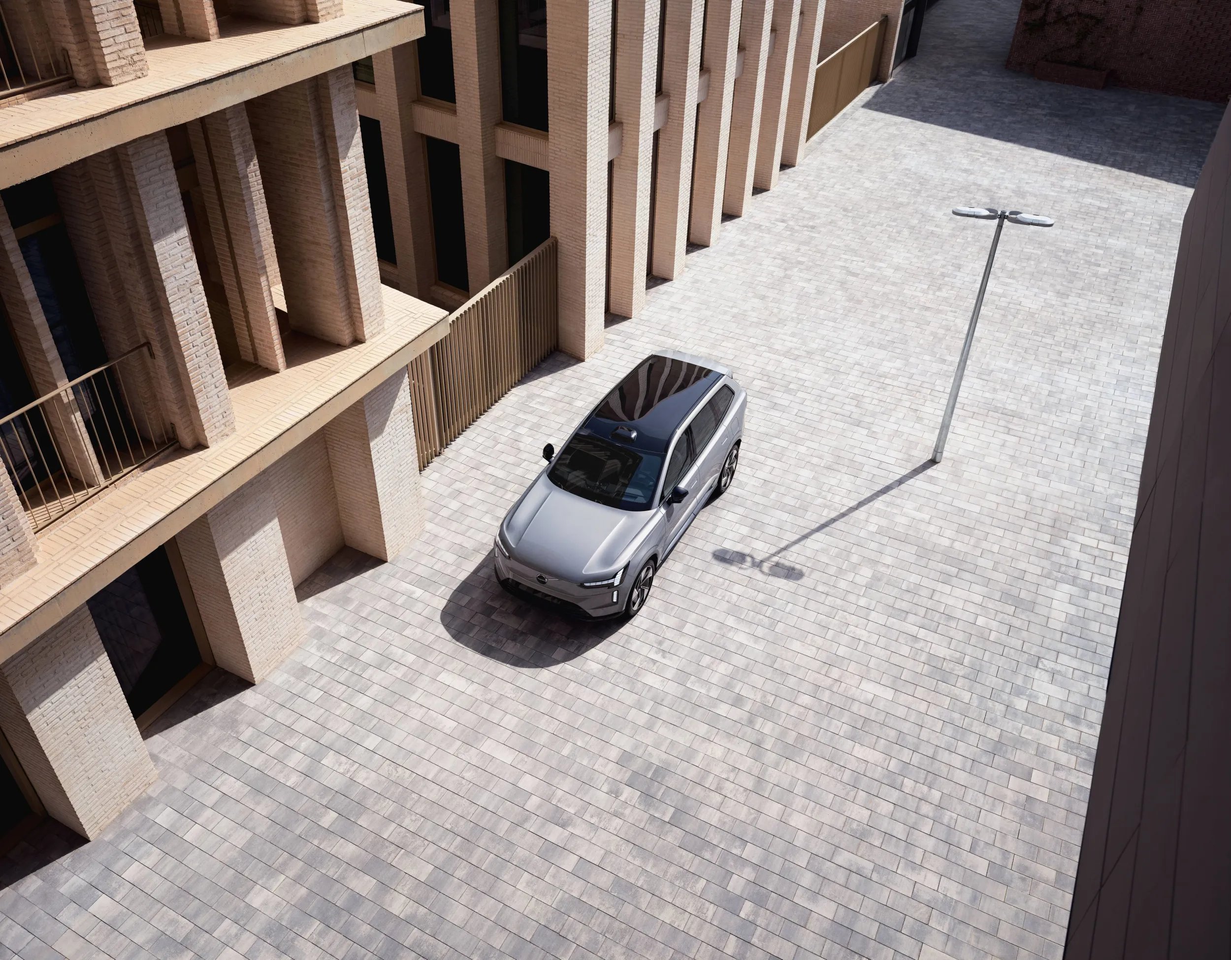 Volvo EX90