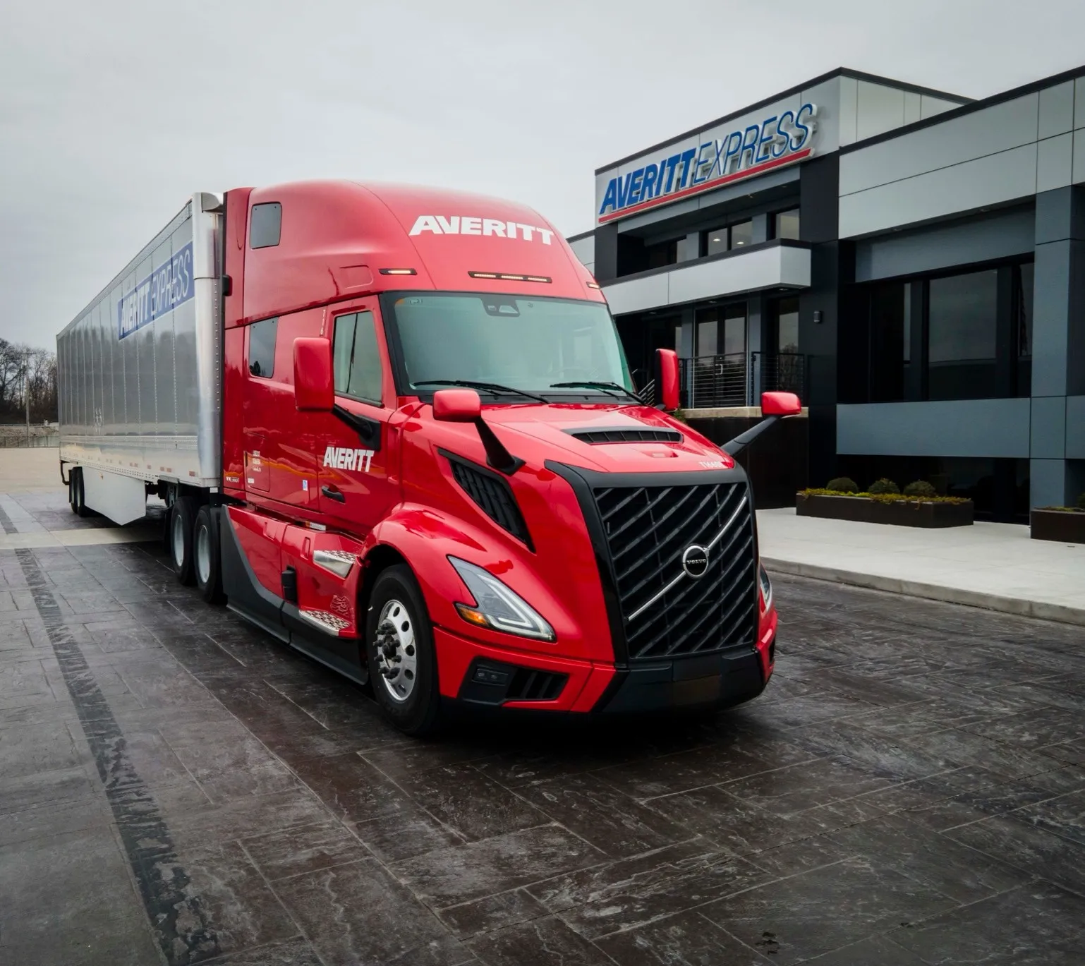 Volvo VNL