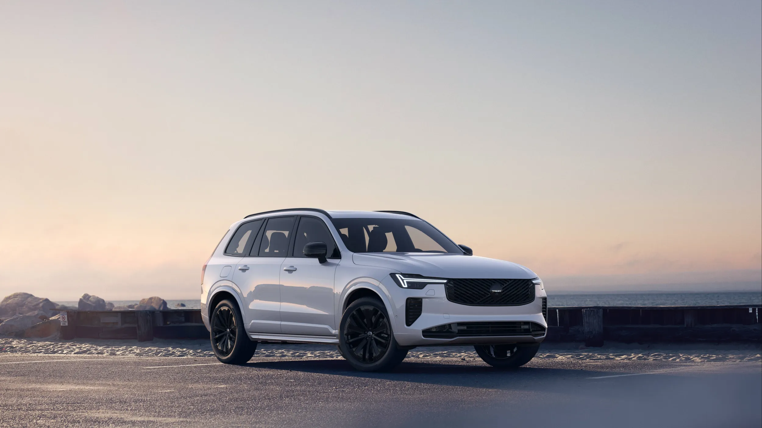 Volvo XC90 Black Edition