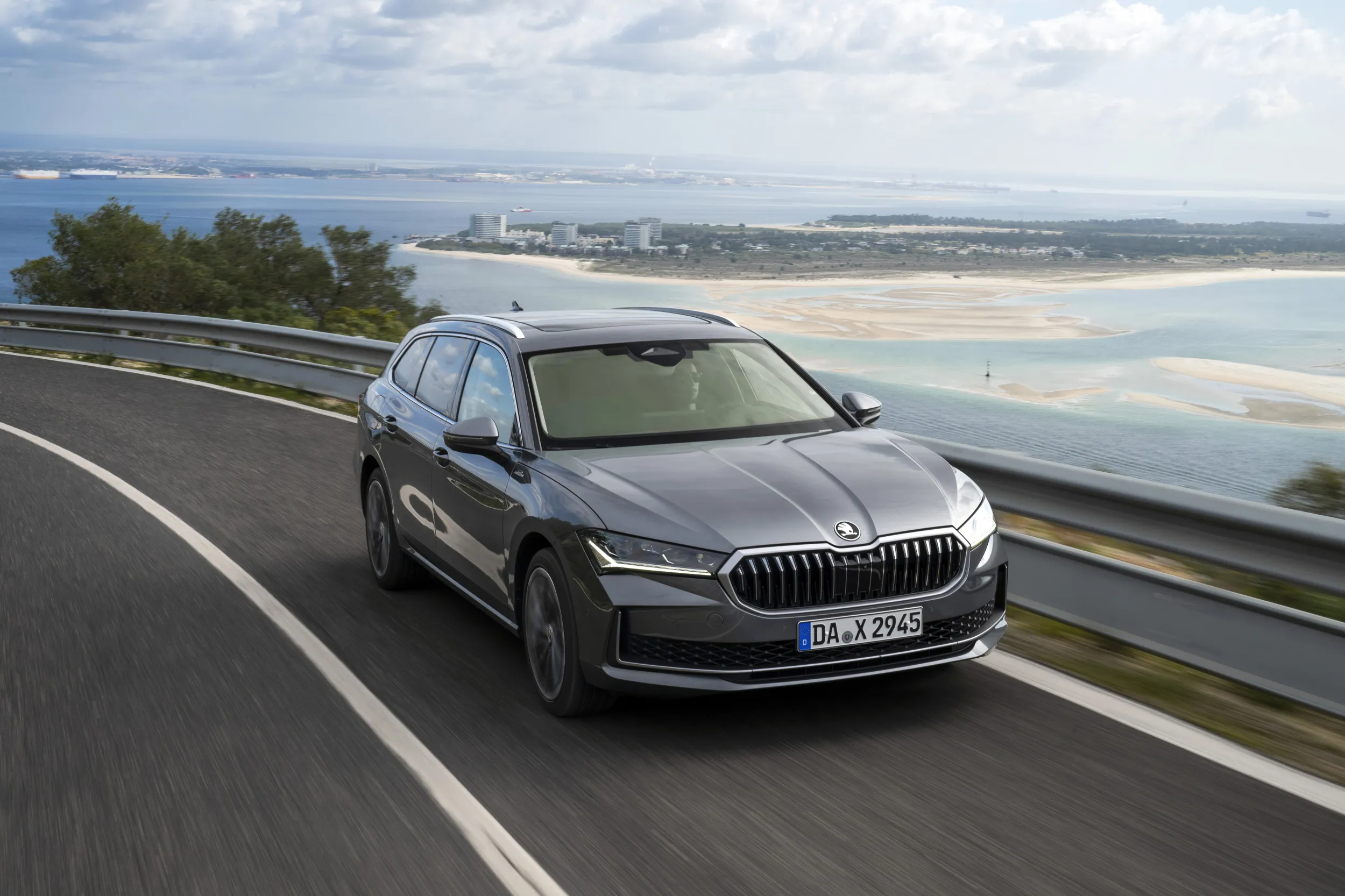 Škoda Superb Combi