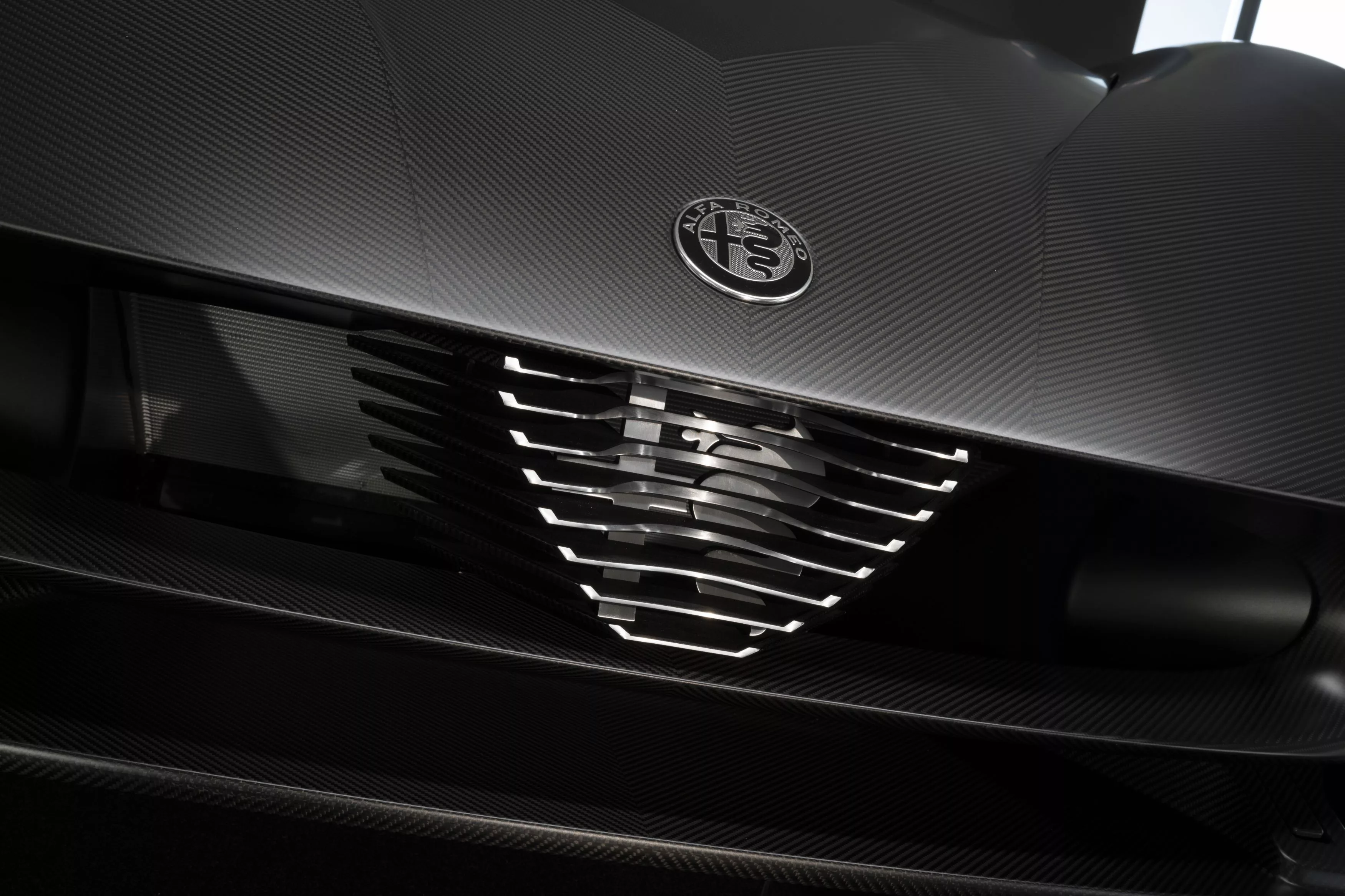 Alfa Romeo 33 Stradale Perla Nera