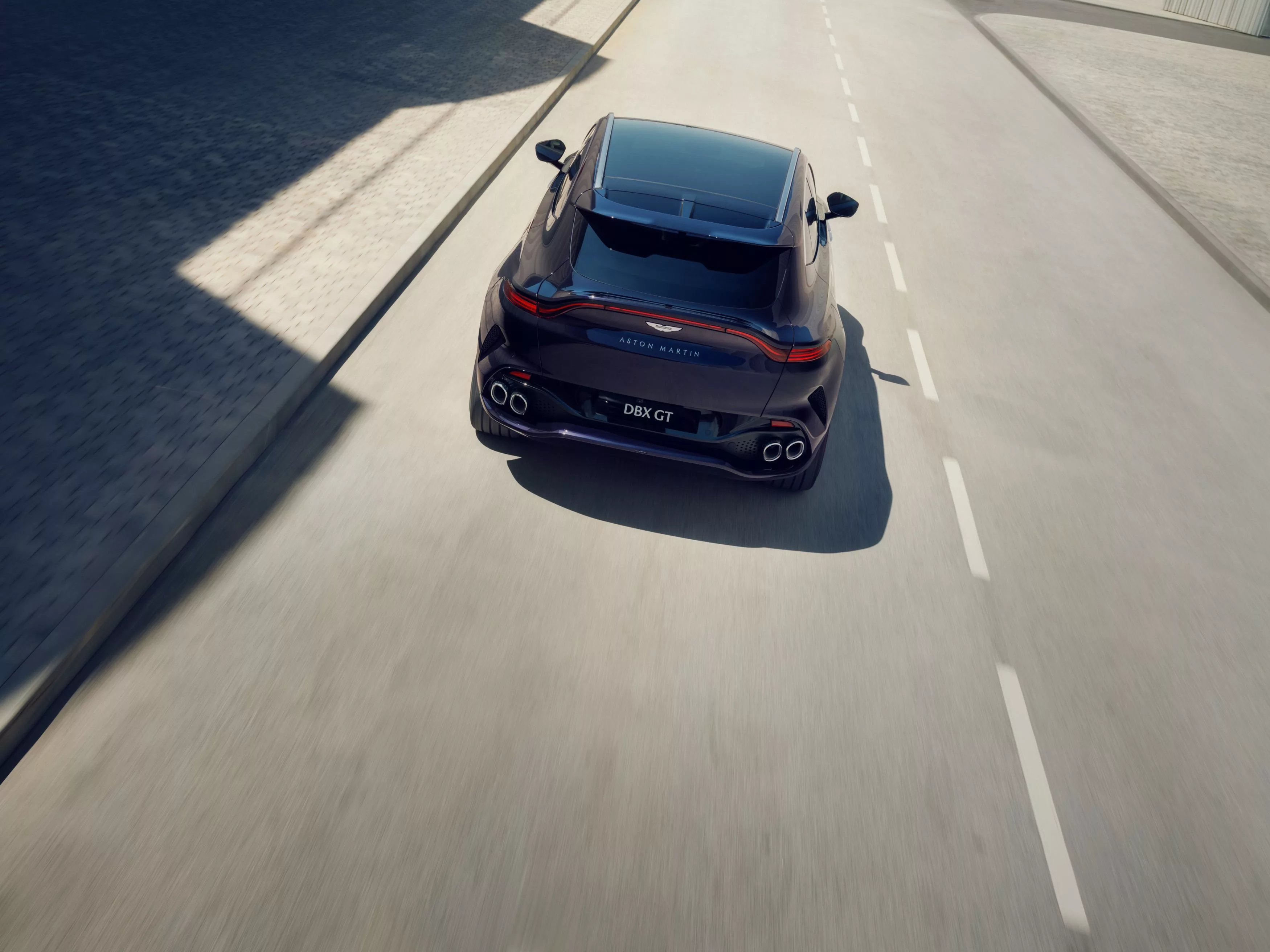 Aston Martin DBX GT