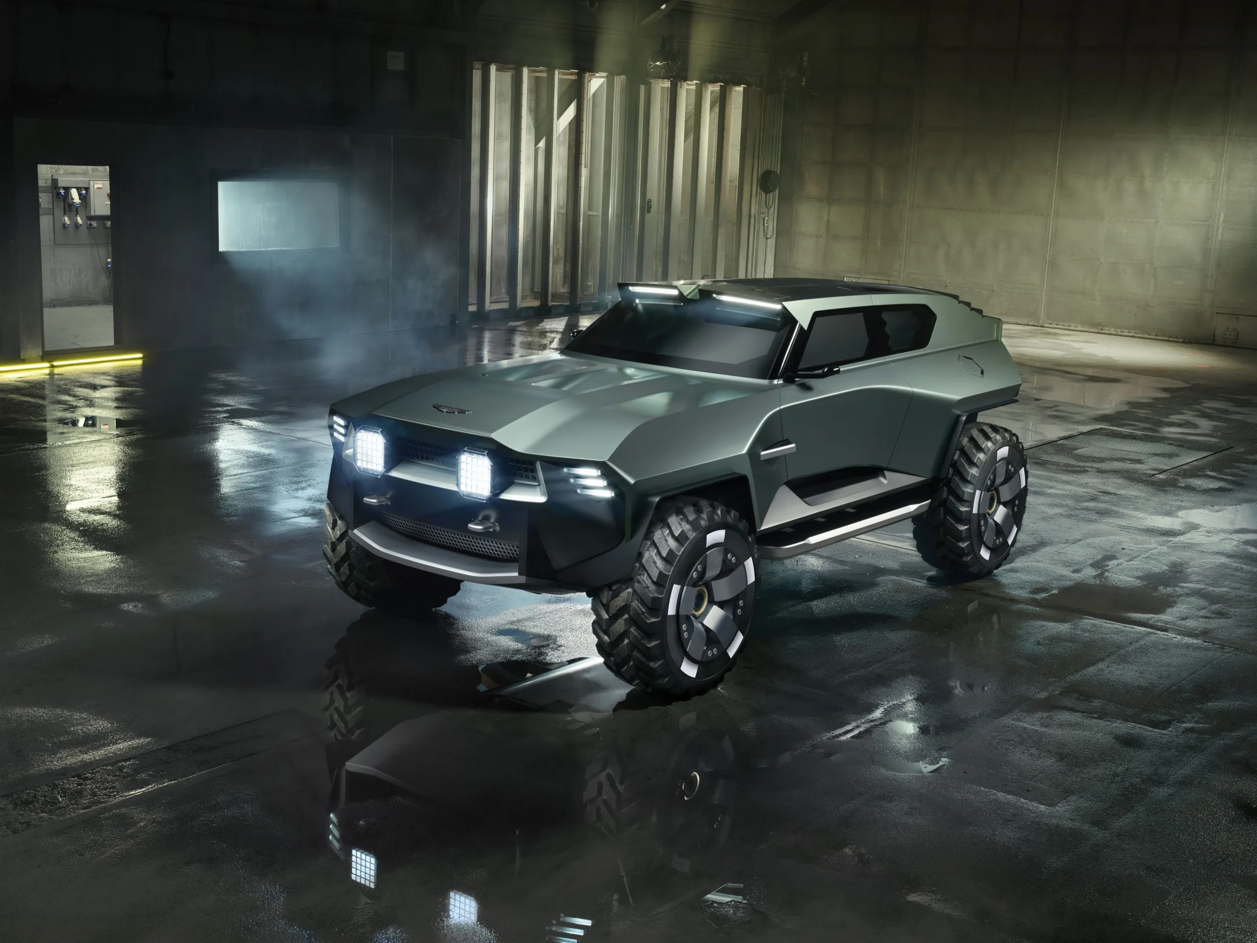 Aston Martin Dreadnought