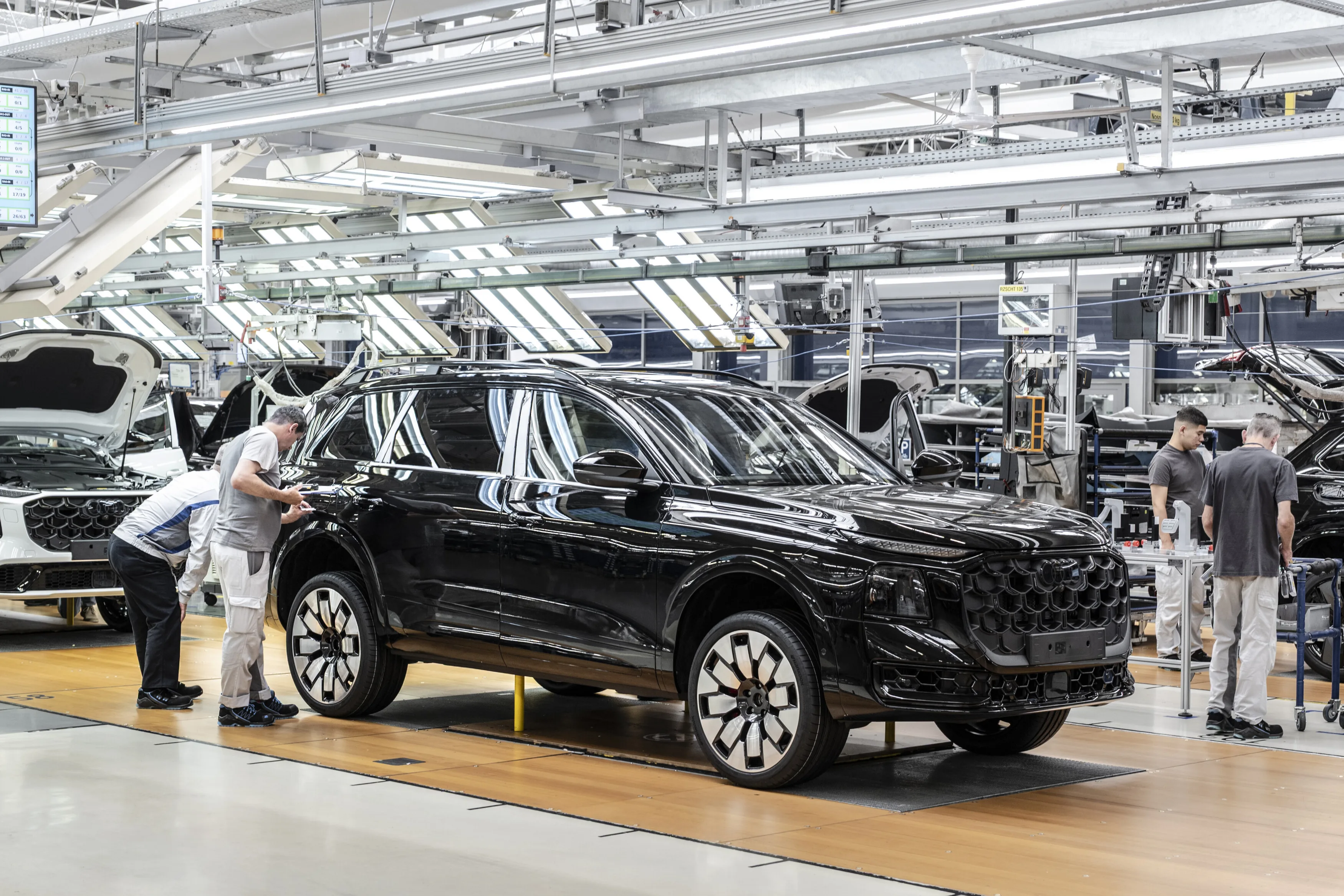 Audi Q9