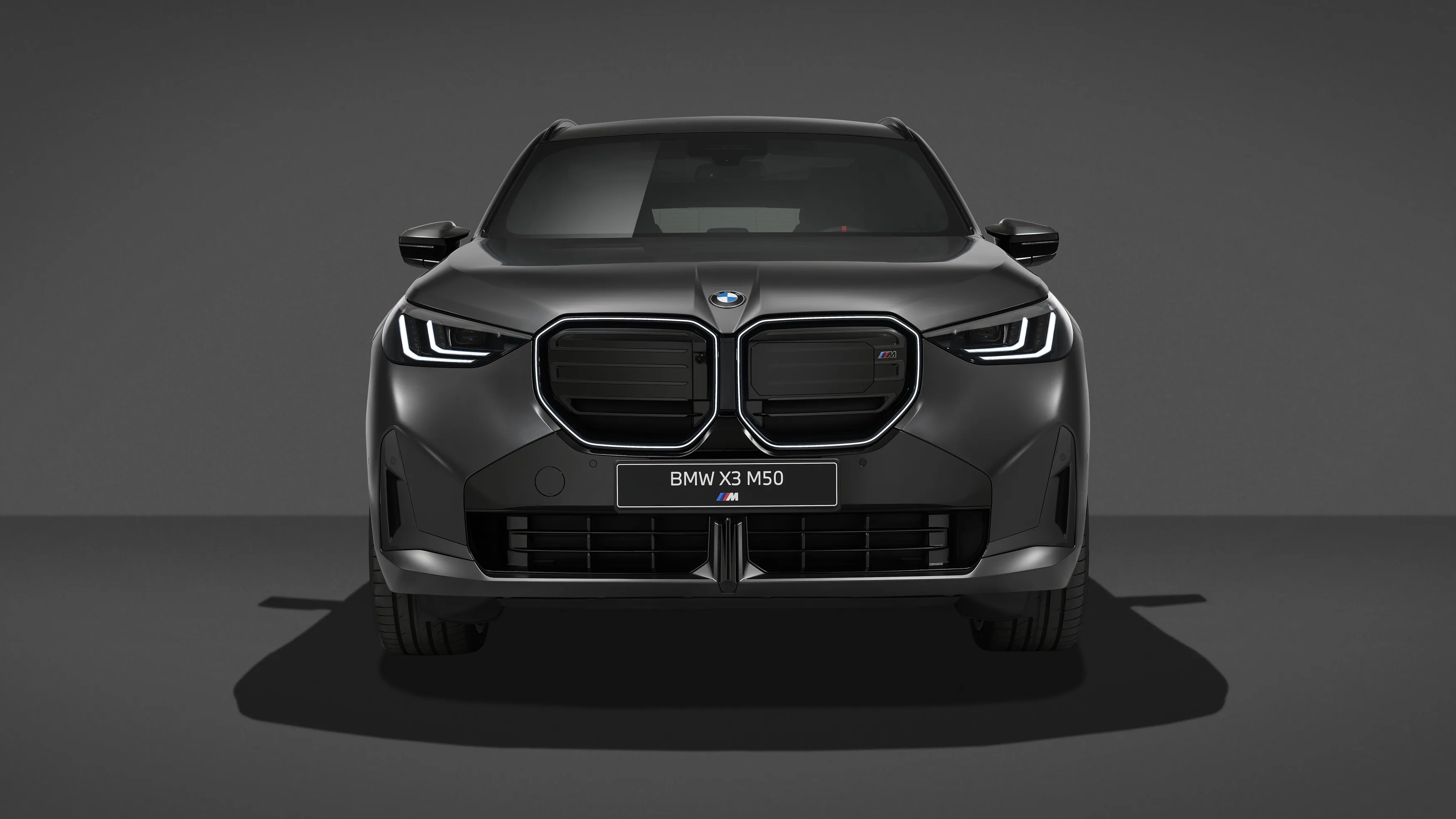 BMW X3 M50 xDrive ar Black Package.