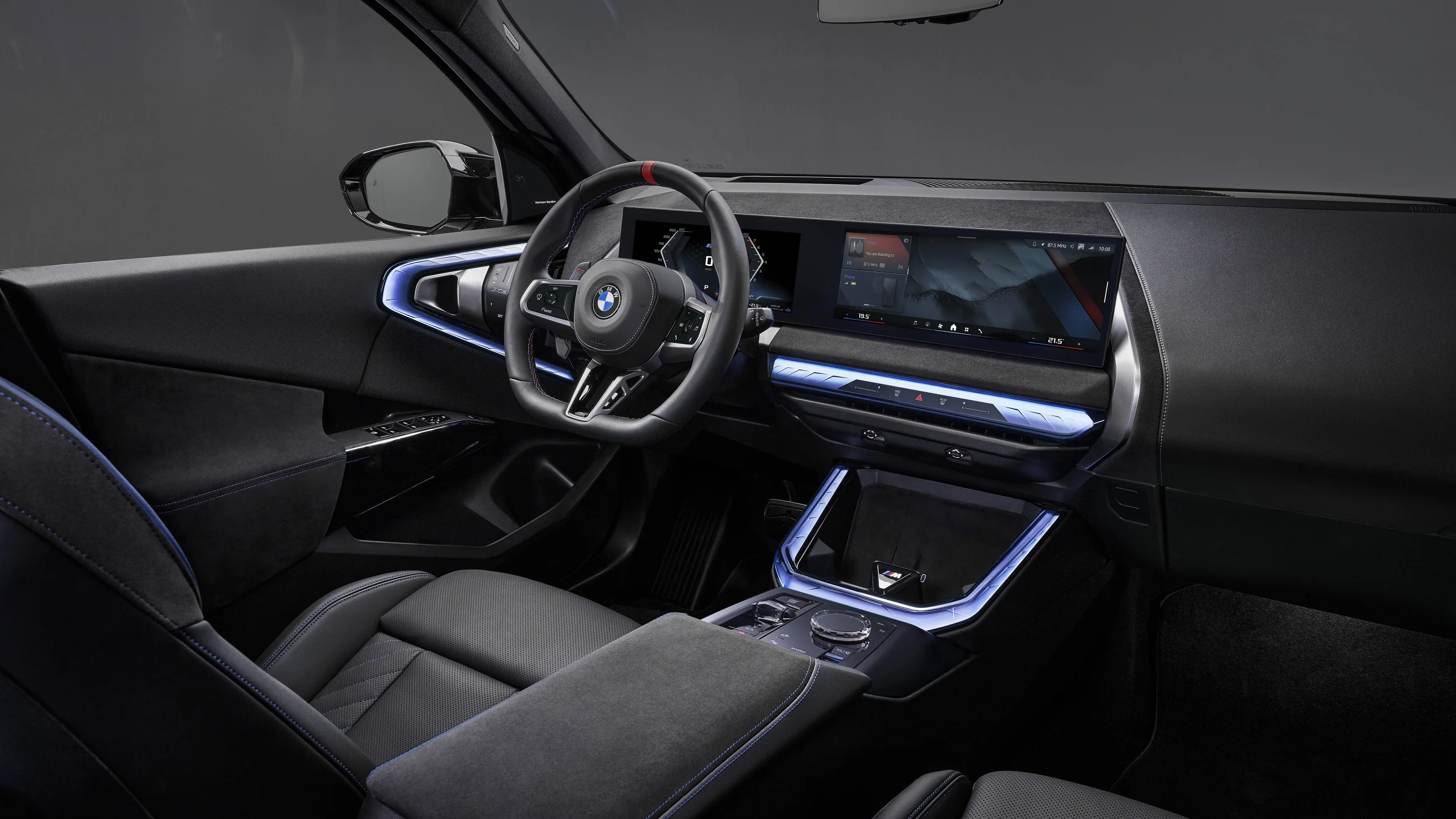 BMW X3 M50 xDrive ar Black Package.