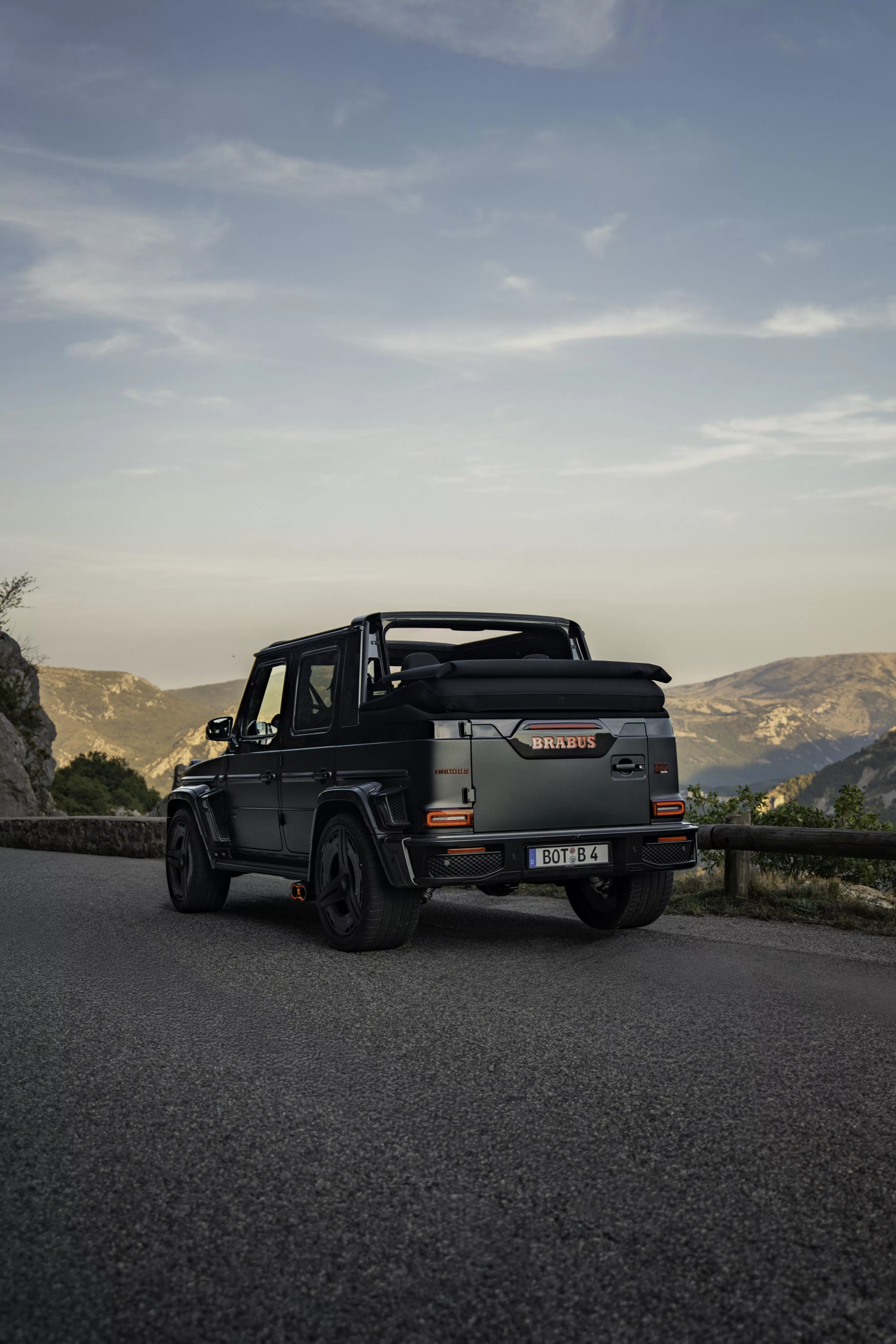 Brabus 900 Rocket Edition Cabrio