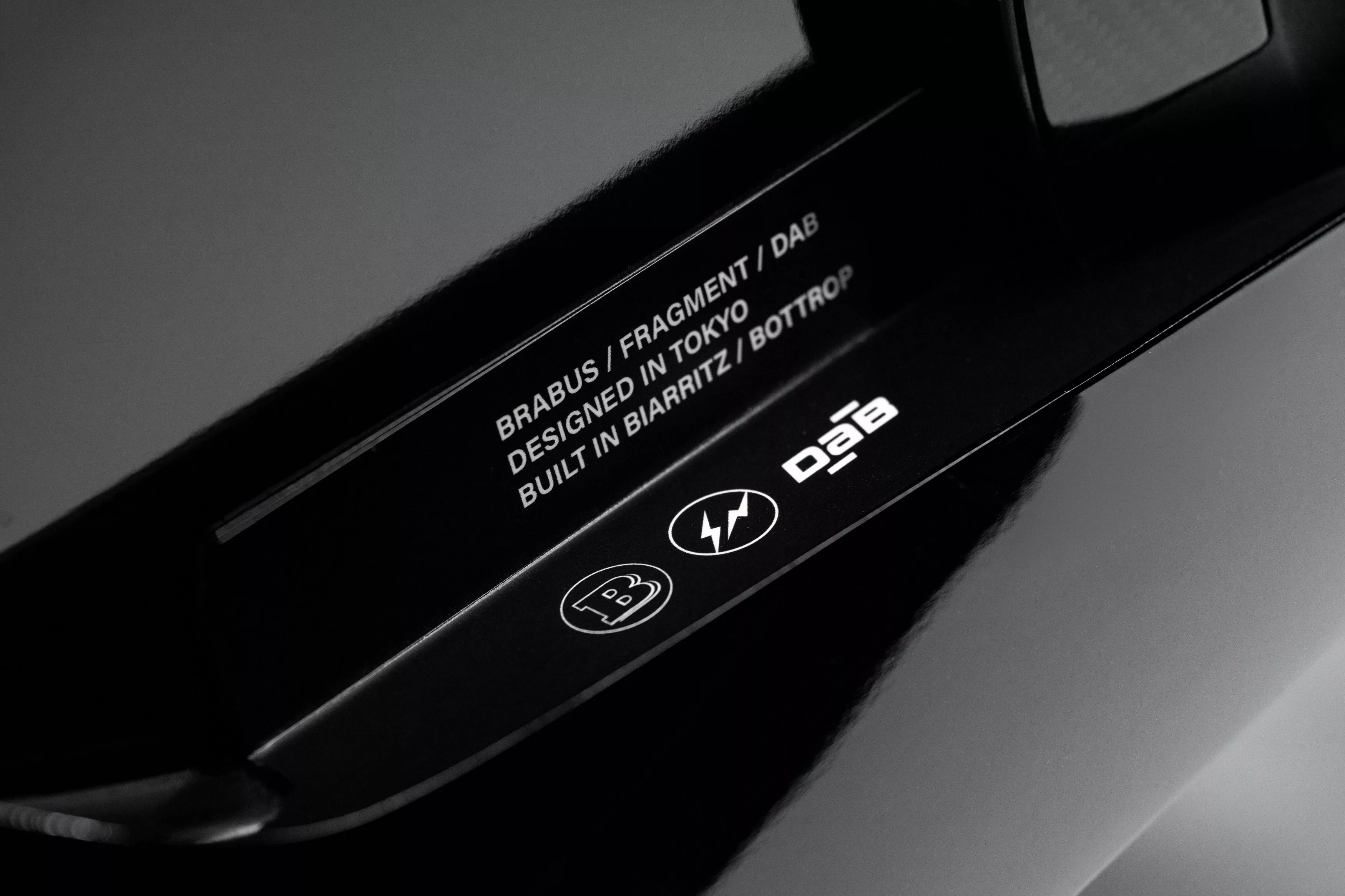 Brabus Urban E Fragment Edition
