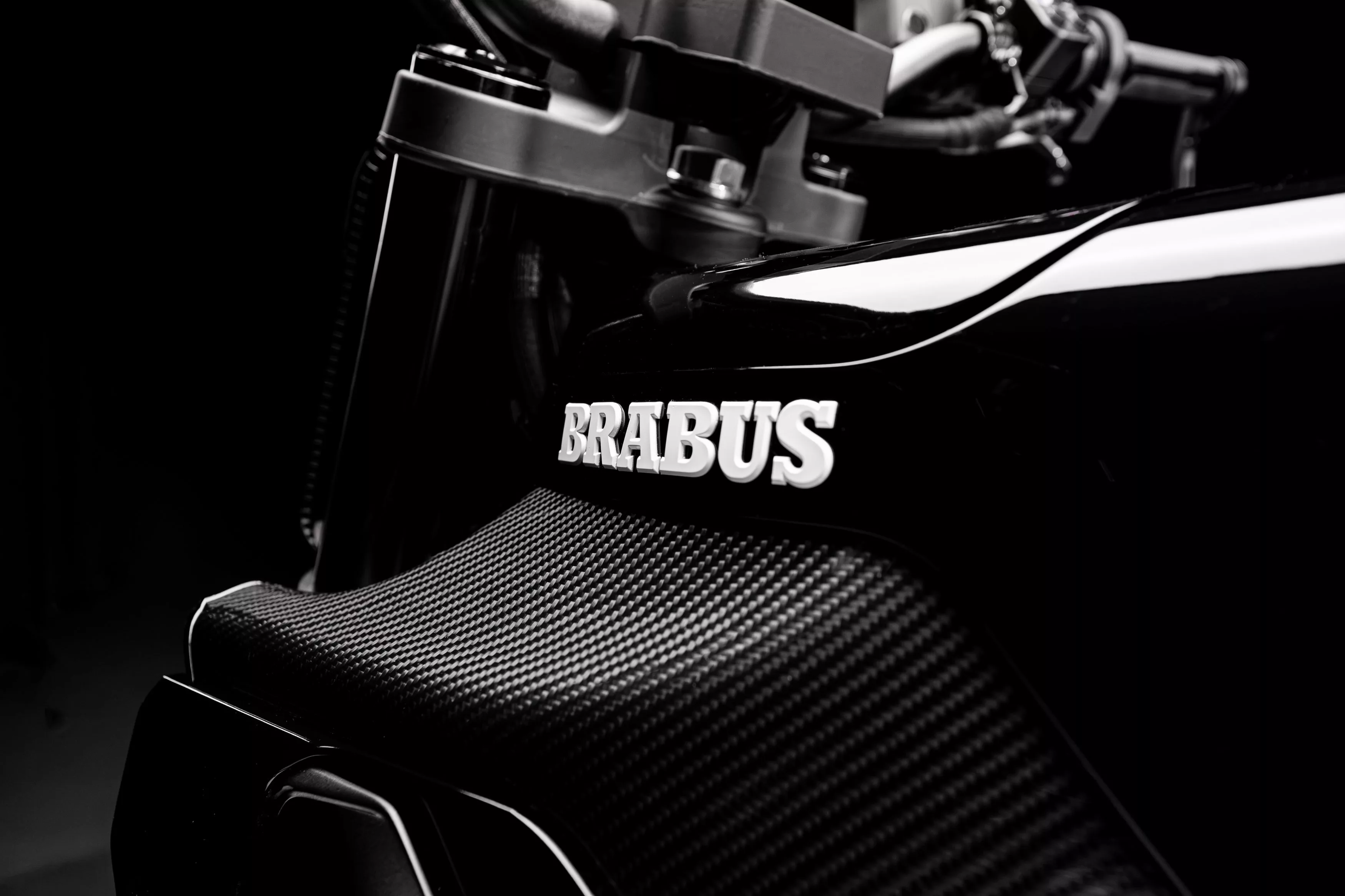 Brabus Urban E Fragment Edition