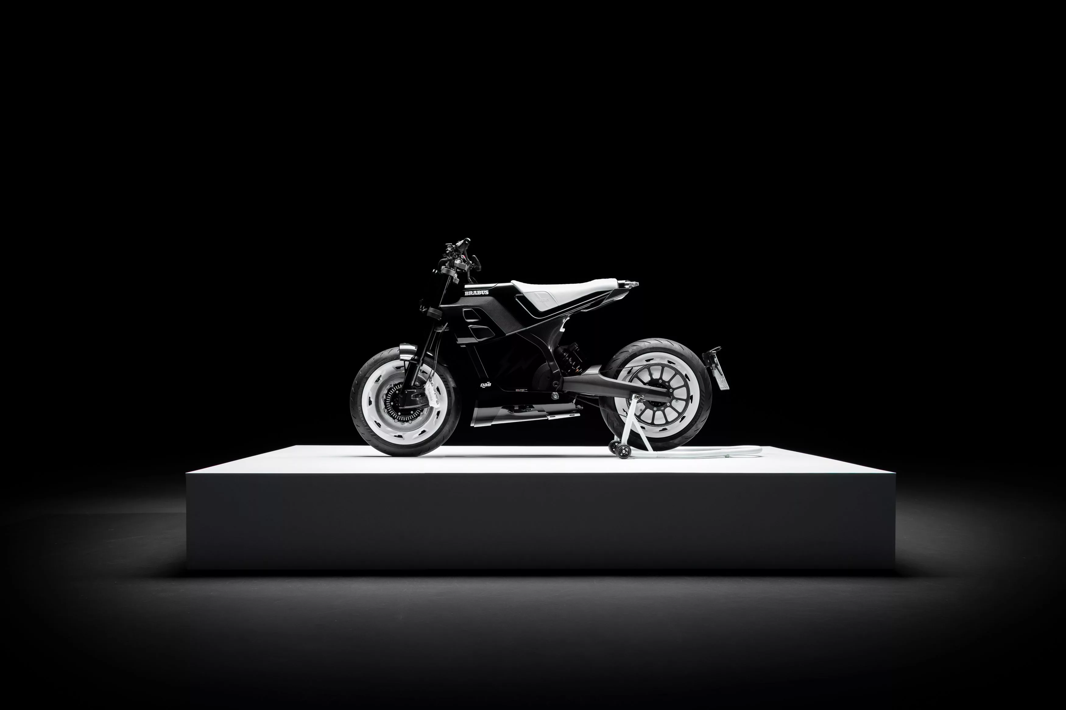 Brabus Urban E Fragment Edition