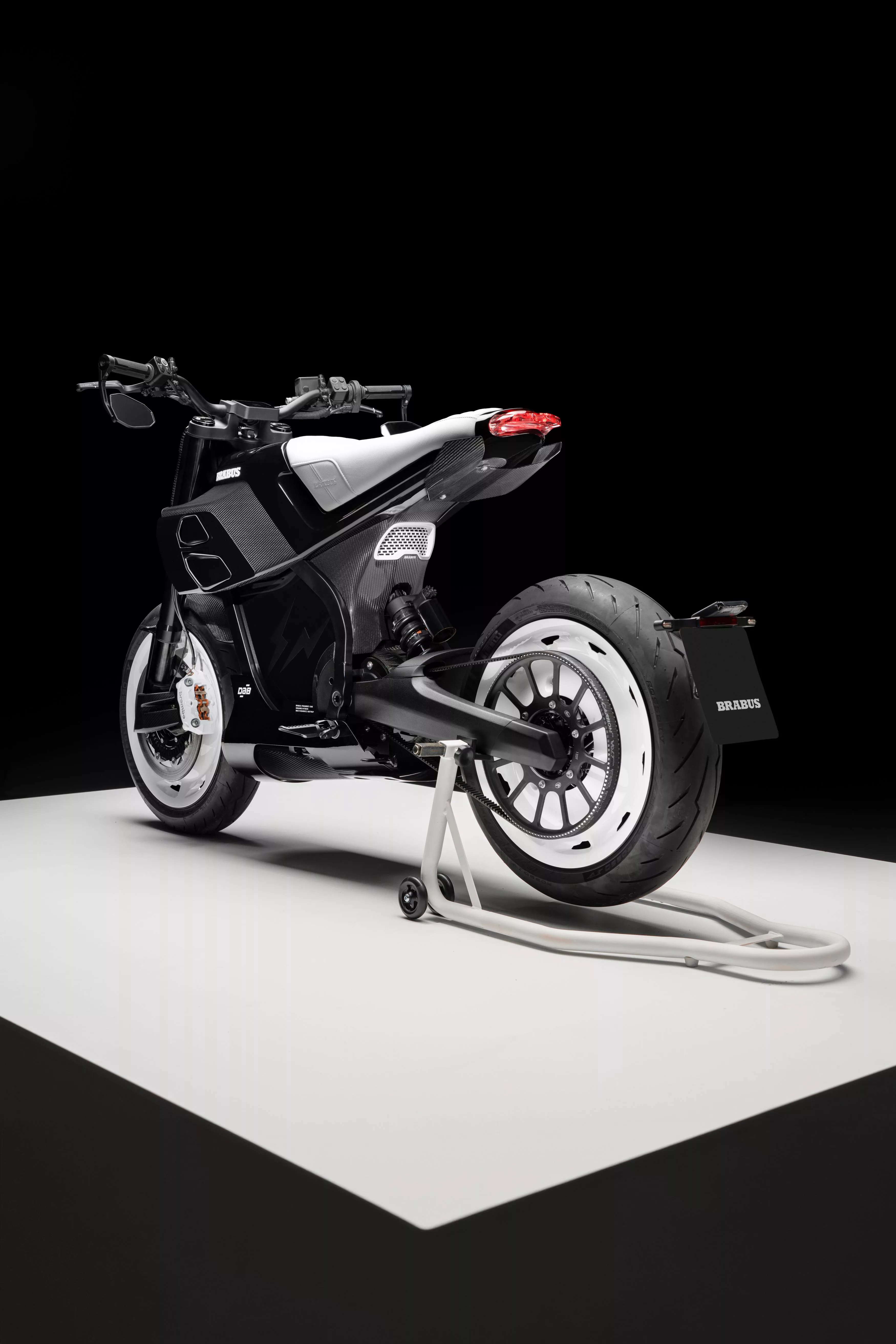 Brabus Urban E Fragment Edition