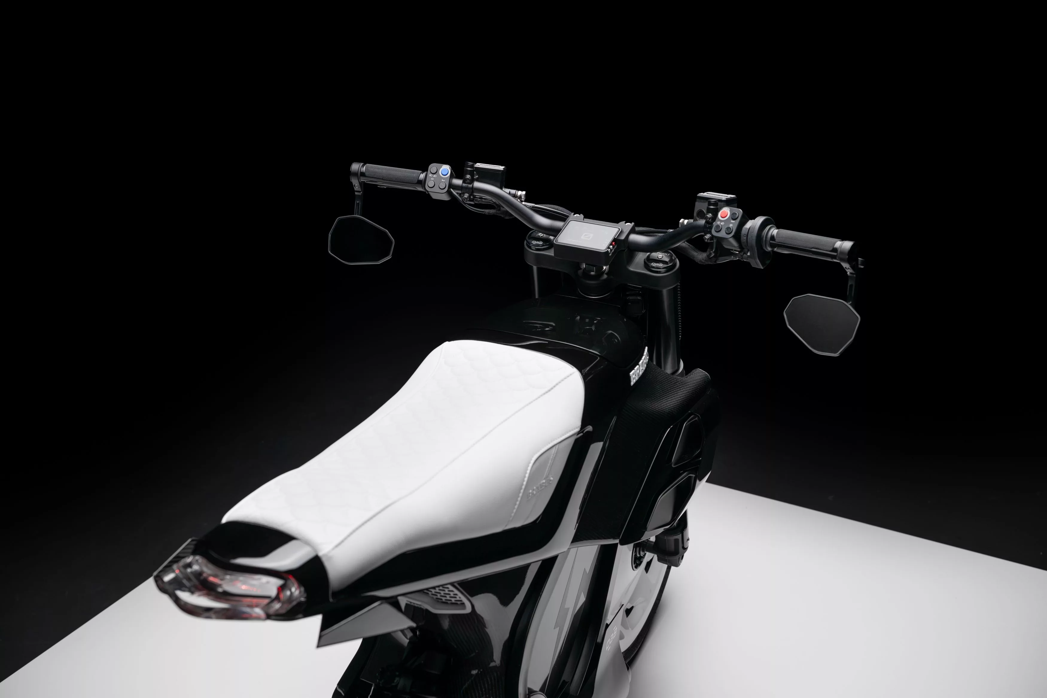 Brabus Urban E Fragment Edition
