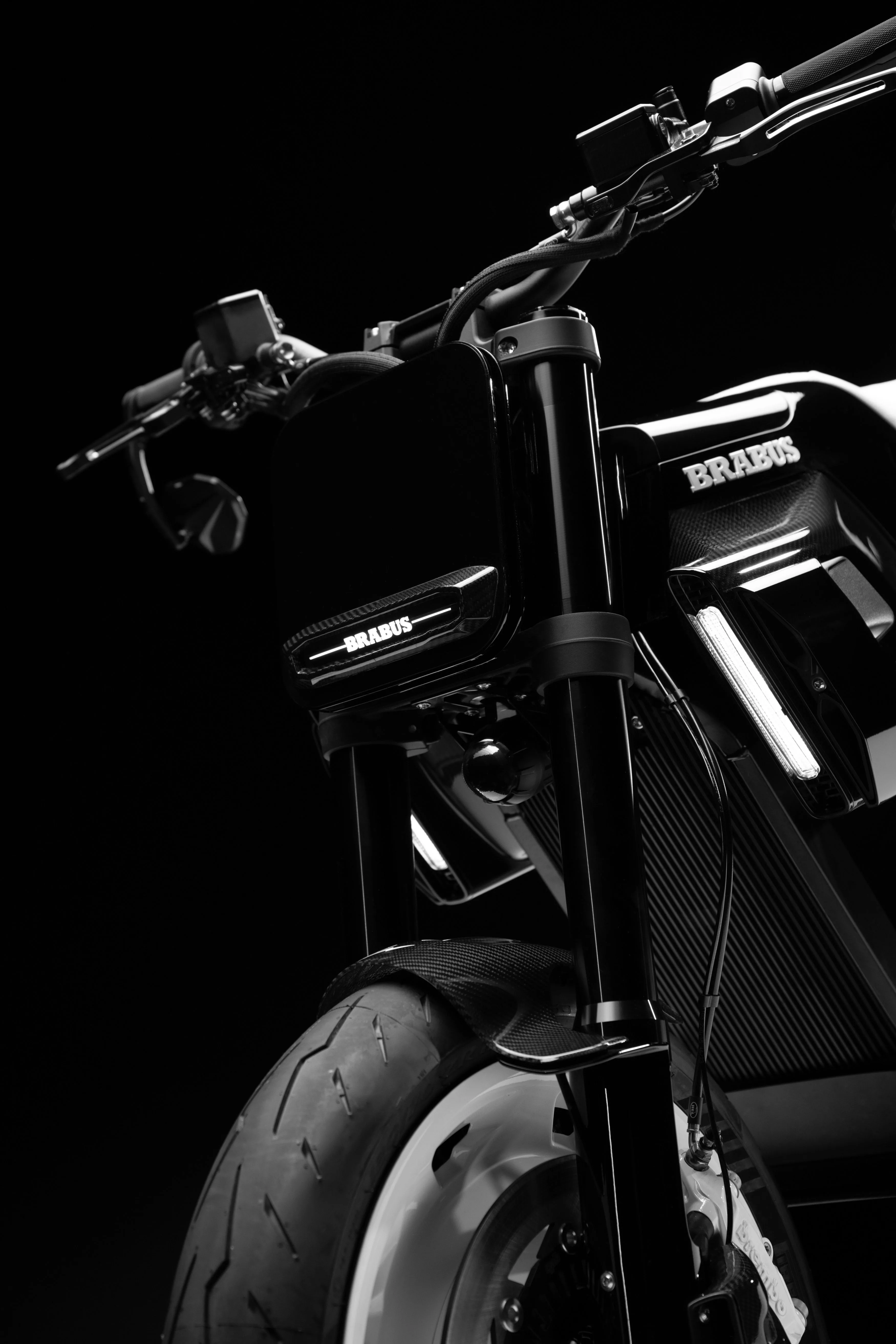 Brabus Urban E Fragment Edition