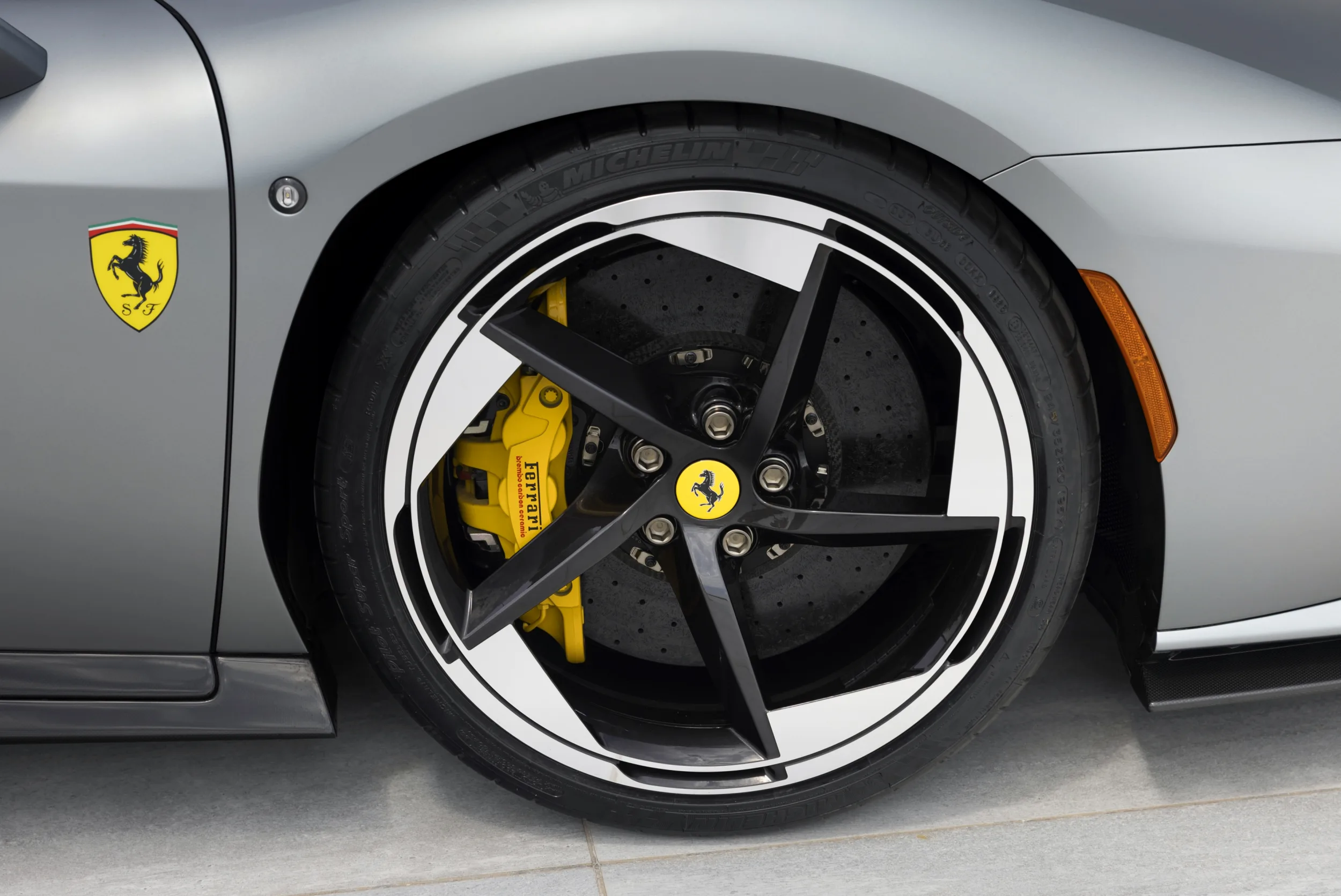 Ferrari HC25