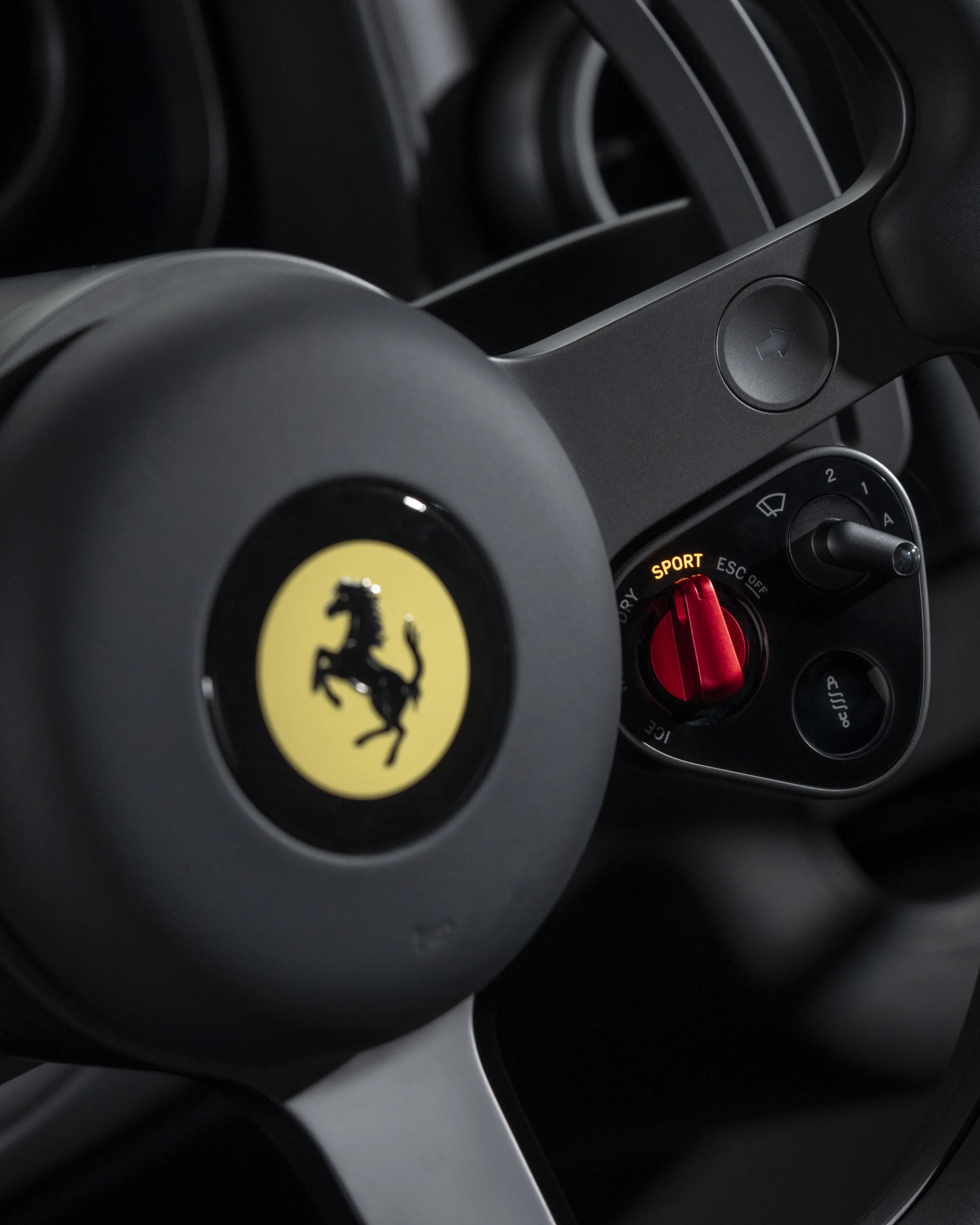 Ferrari Luce
