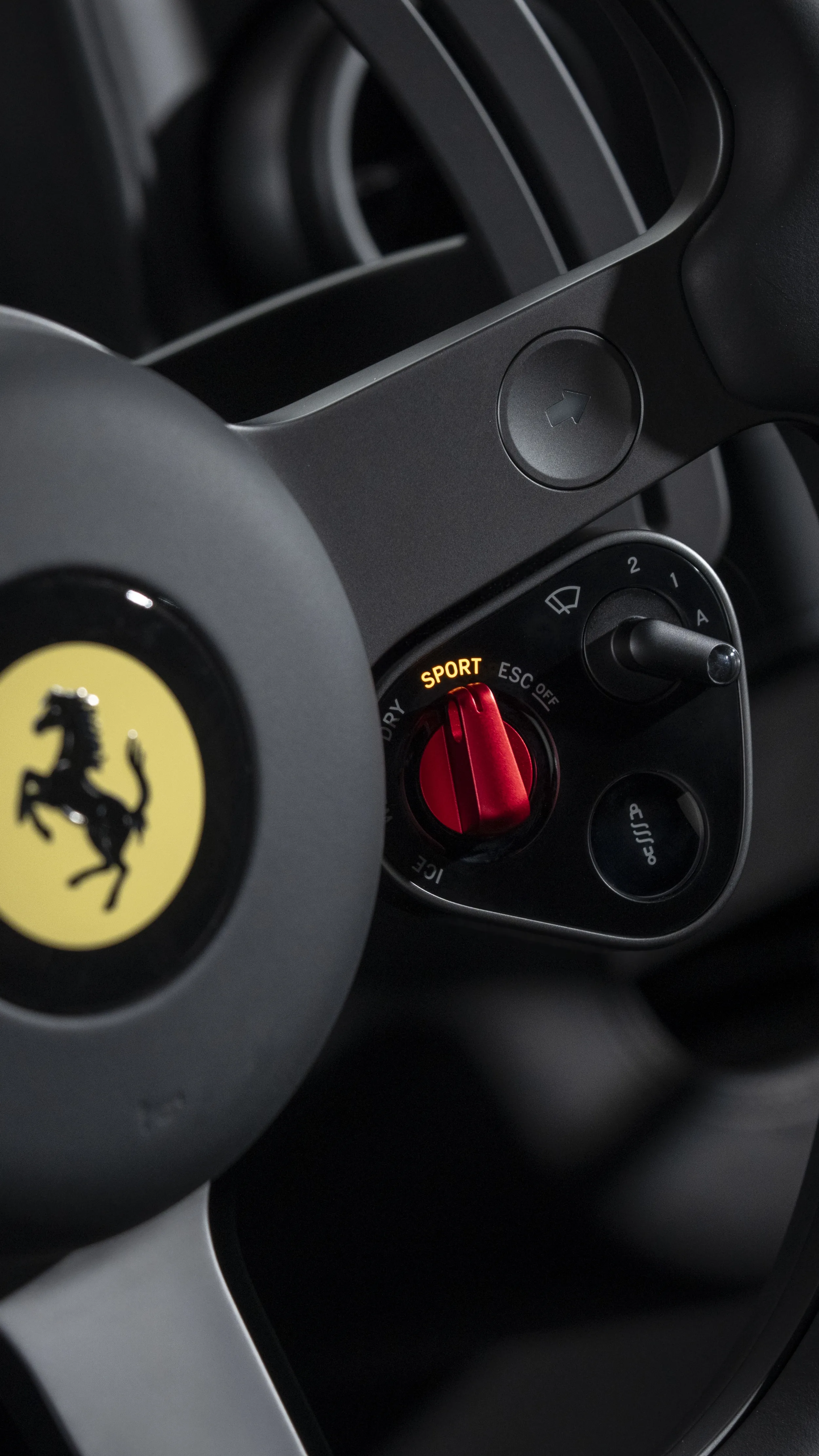 Ferrari Luce