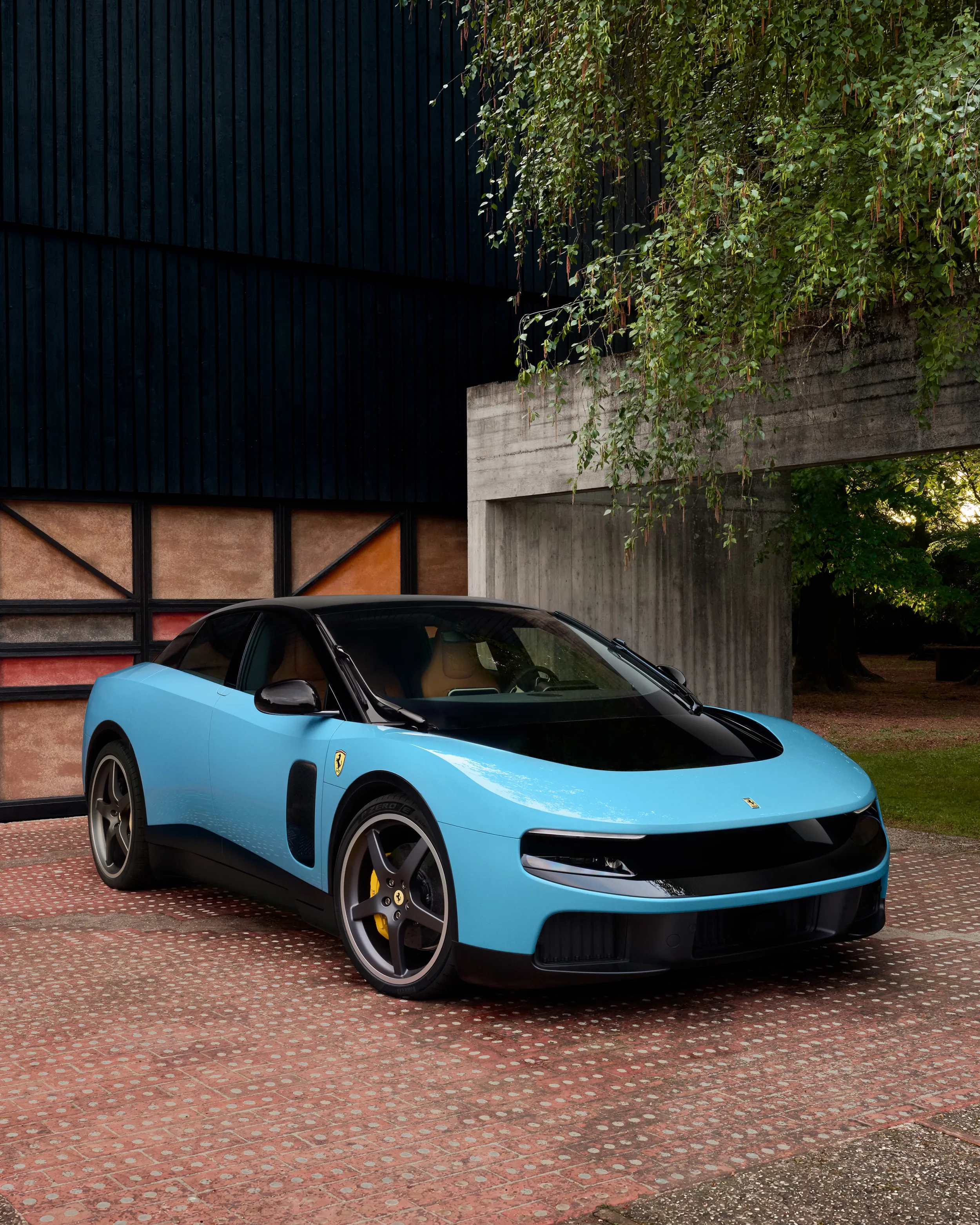 Ferrari Luce