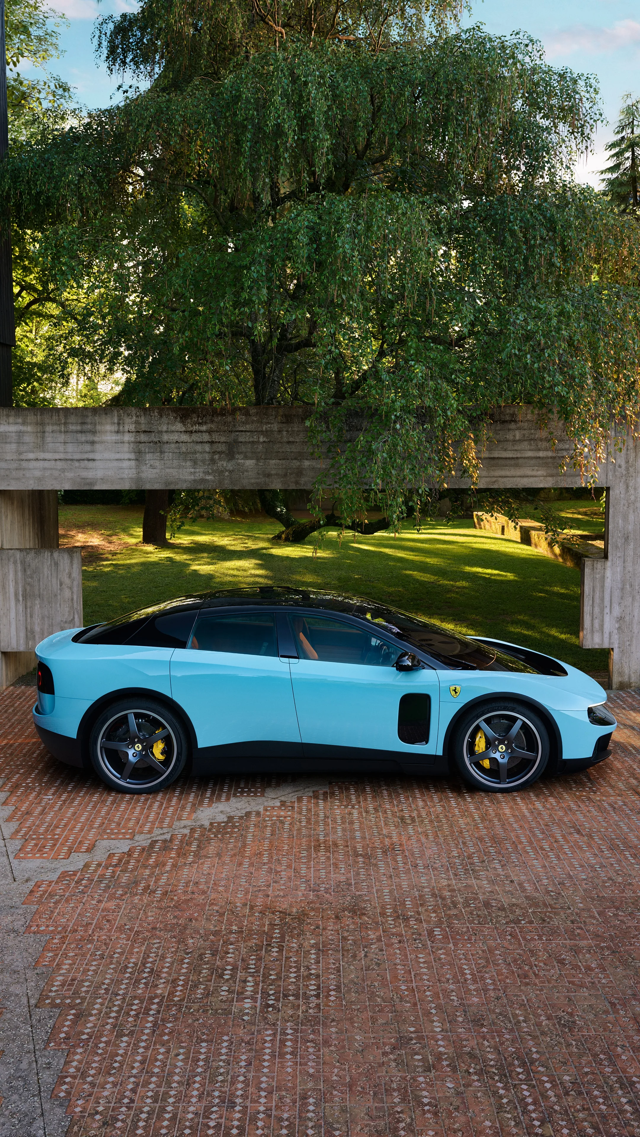 Ferrari Luce