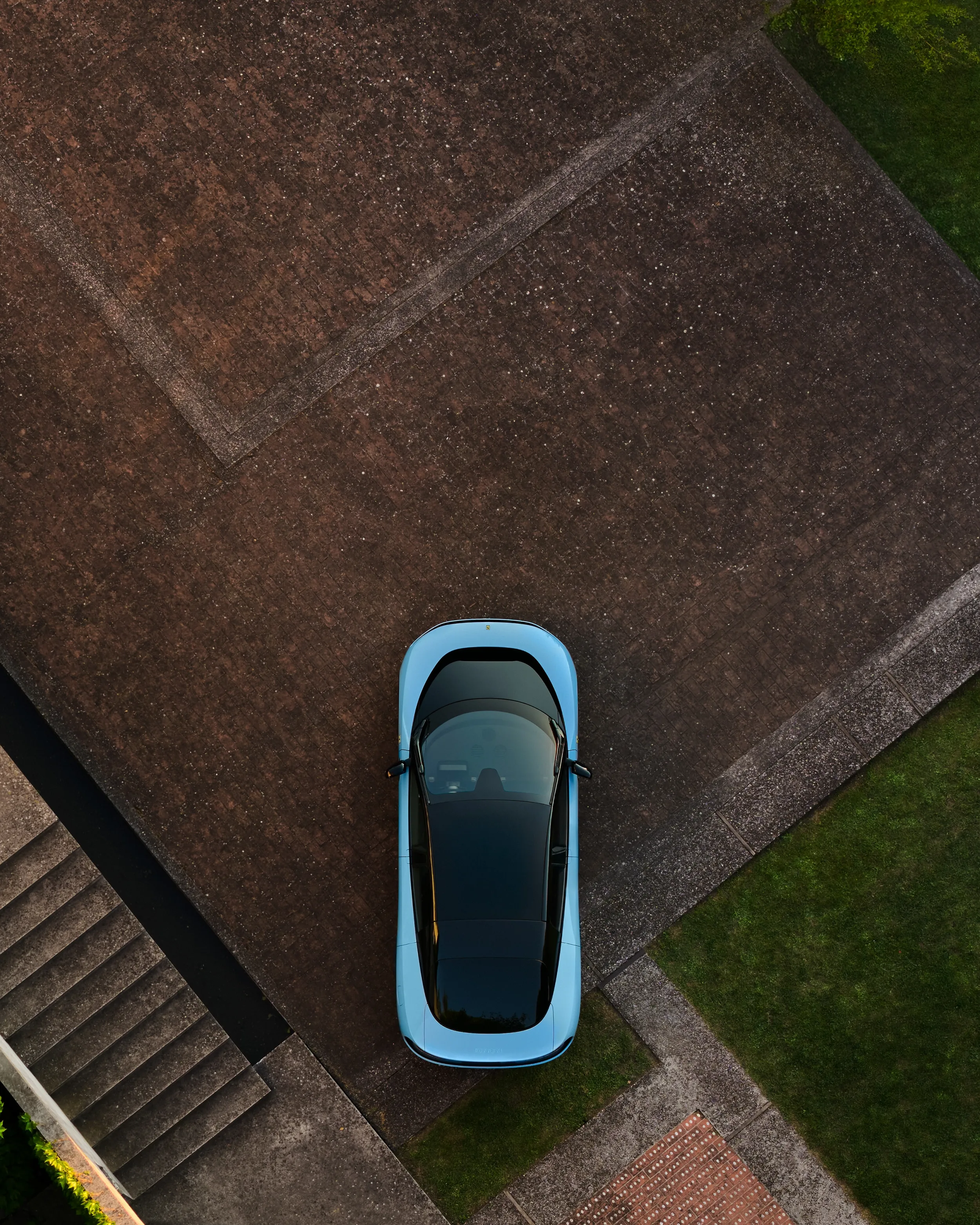 Ferrari Luce