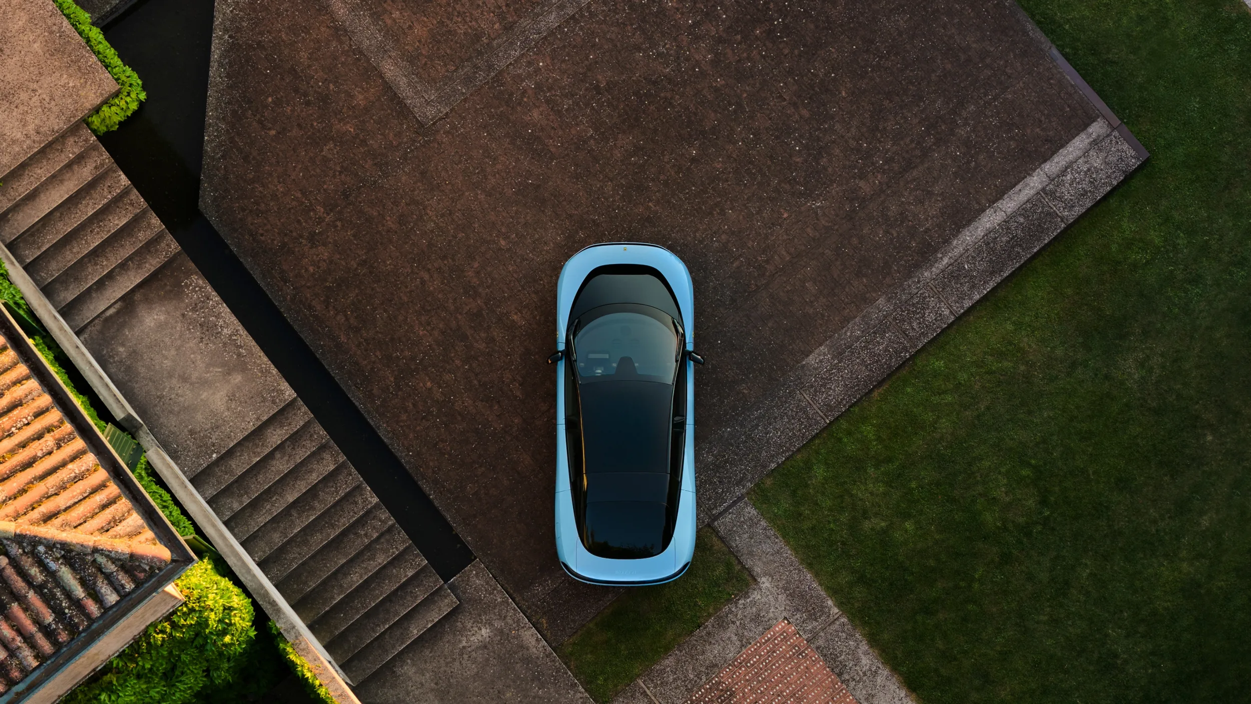 Ferrari Luce