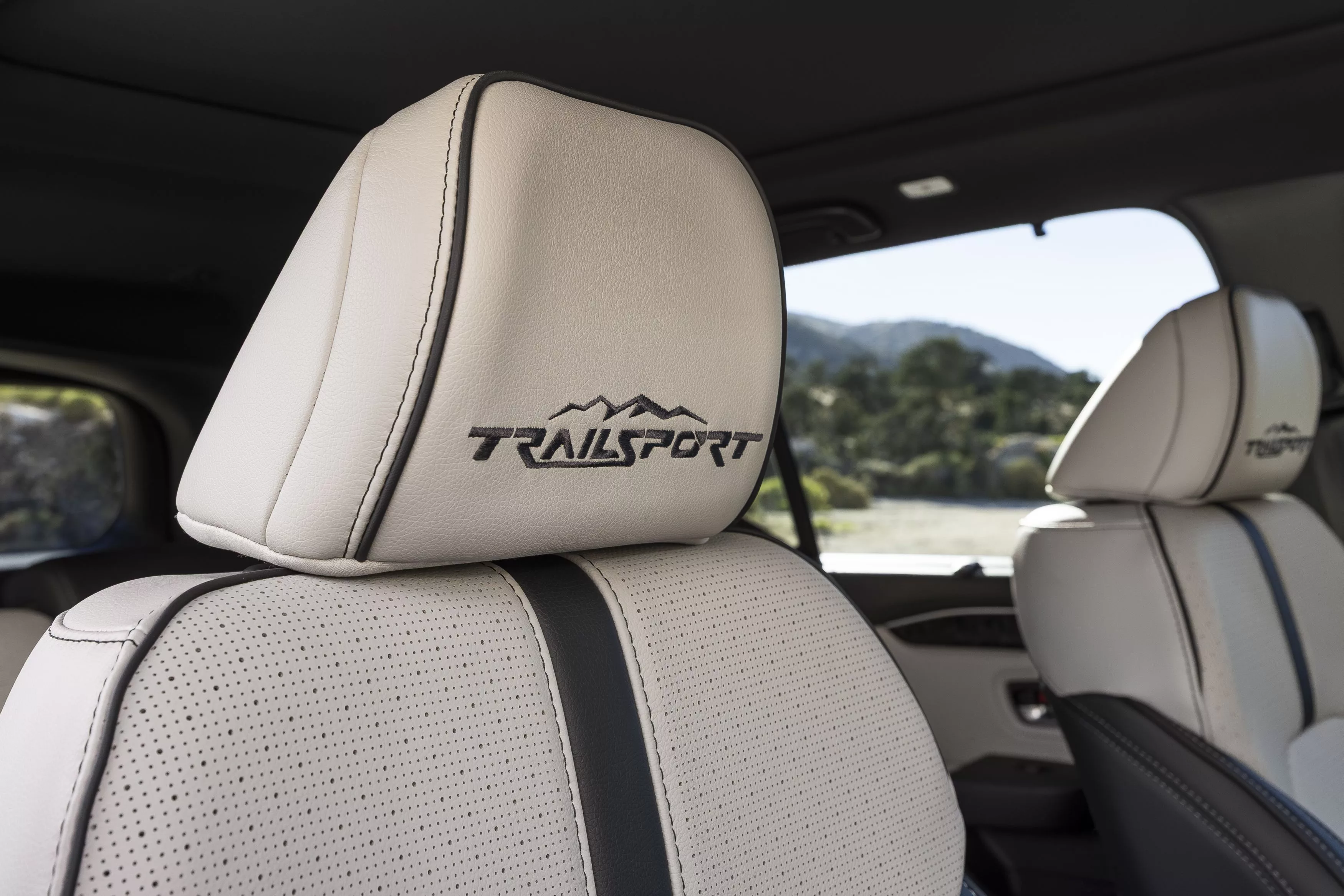 Honda Passport TrailSport