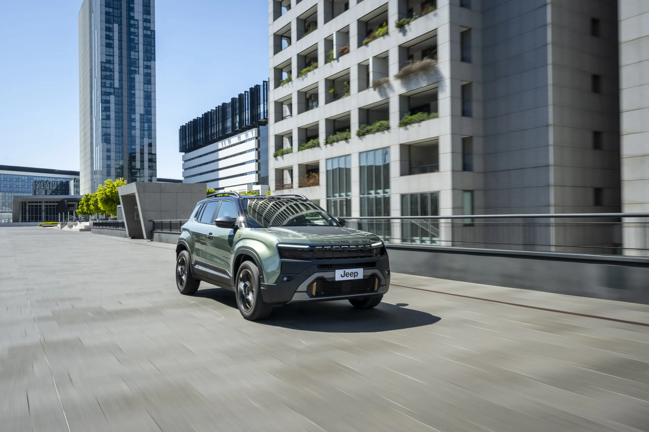 Jeep Avenger 4xe 85th anniversary