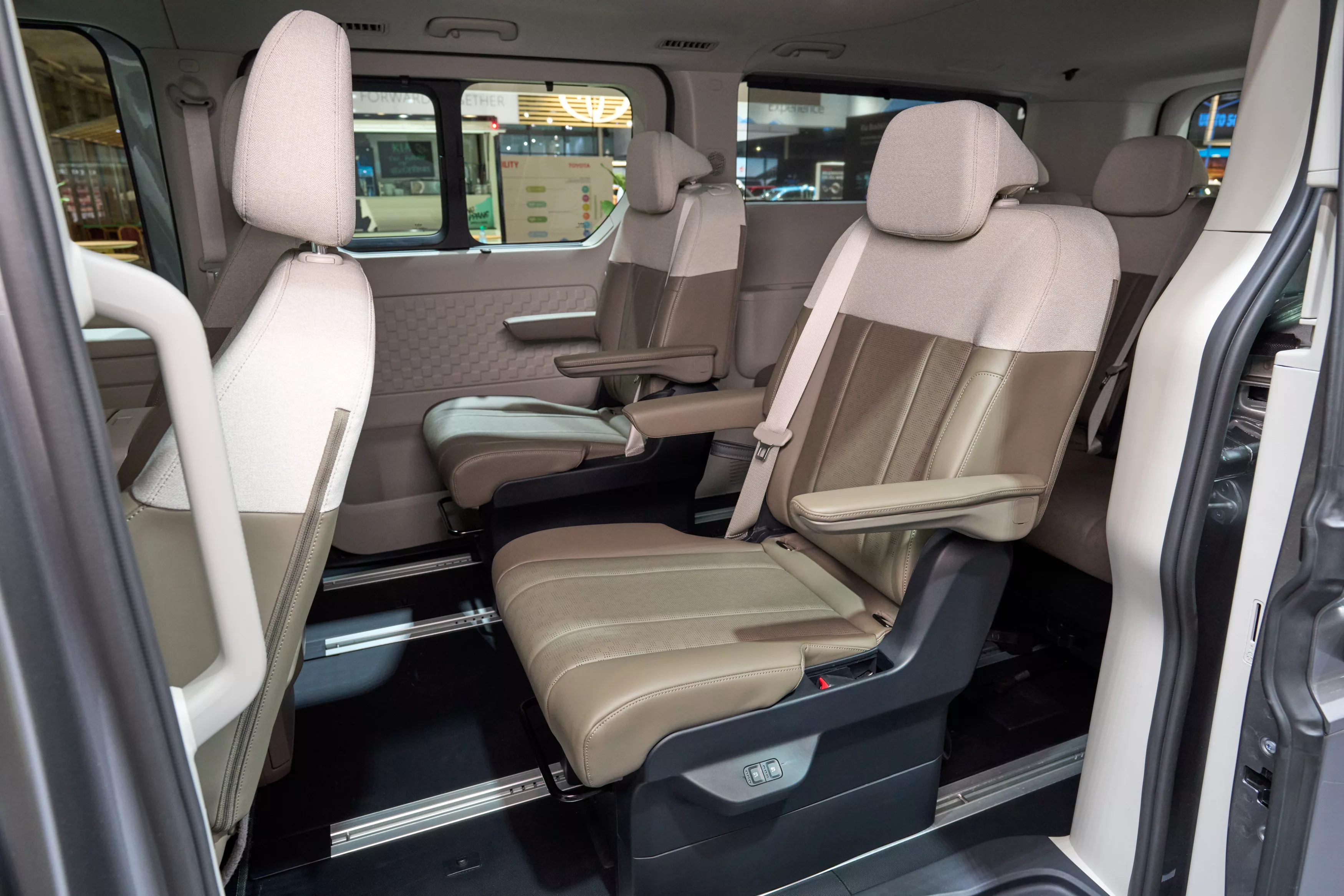 Kia PV7