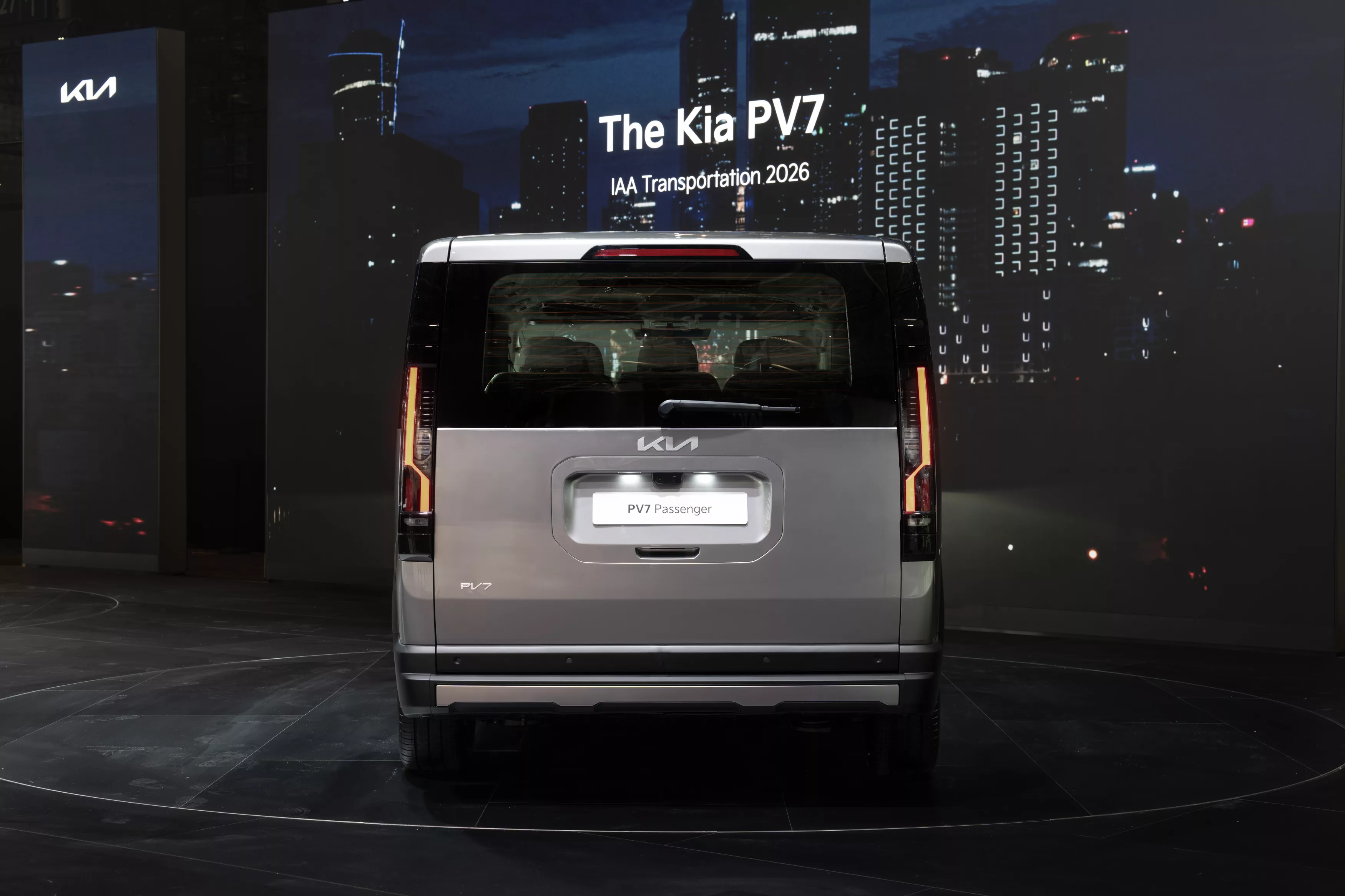 Kia PV7