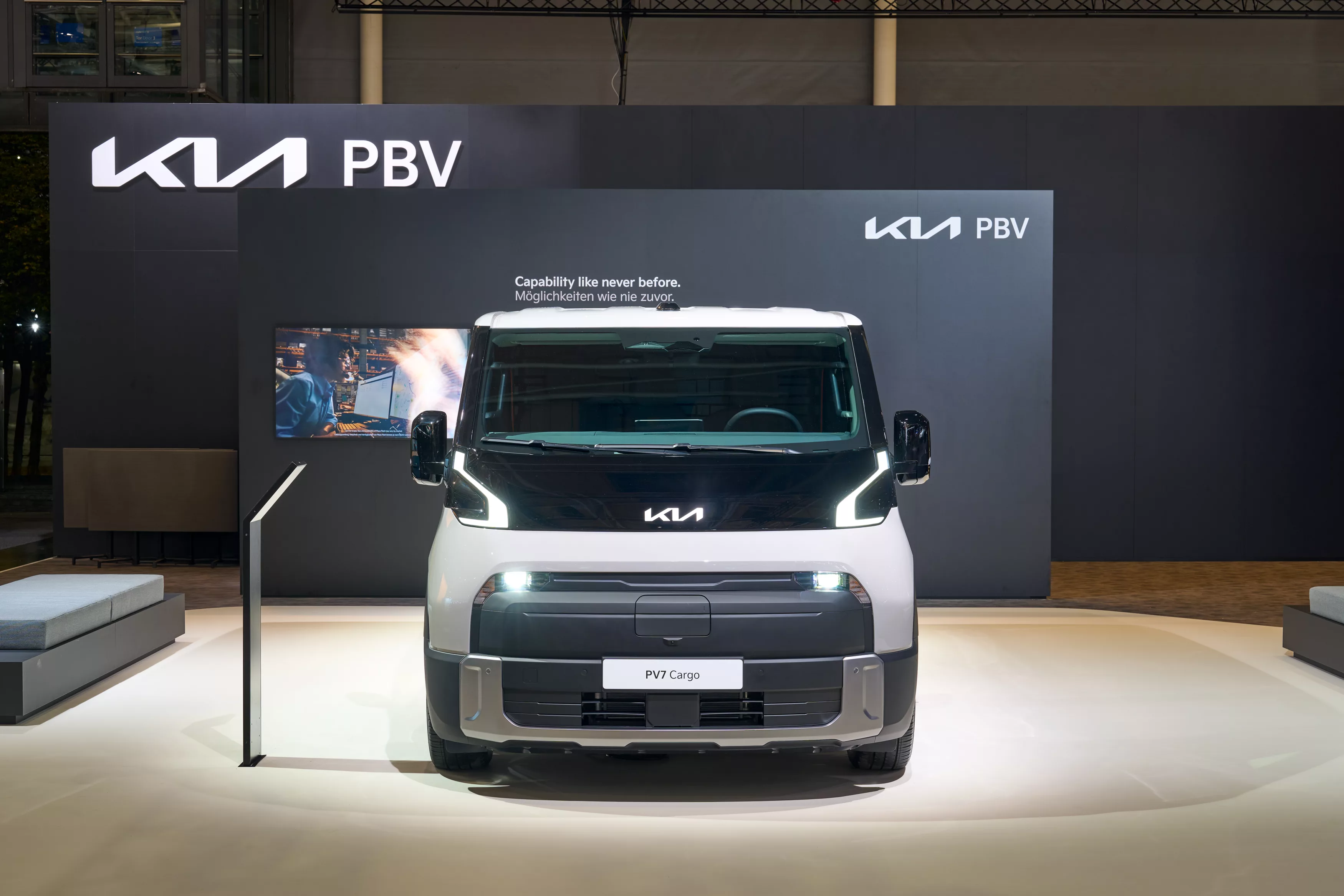 Kia PV7