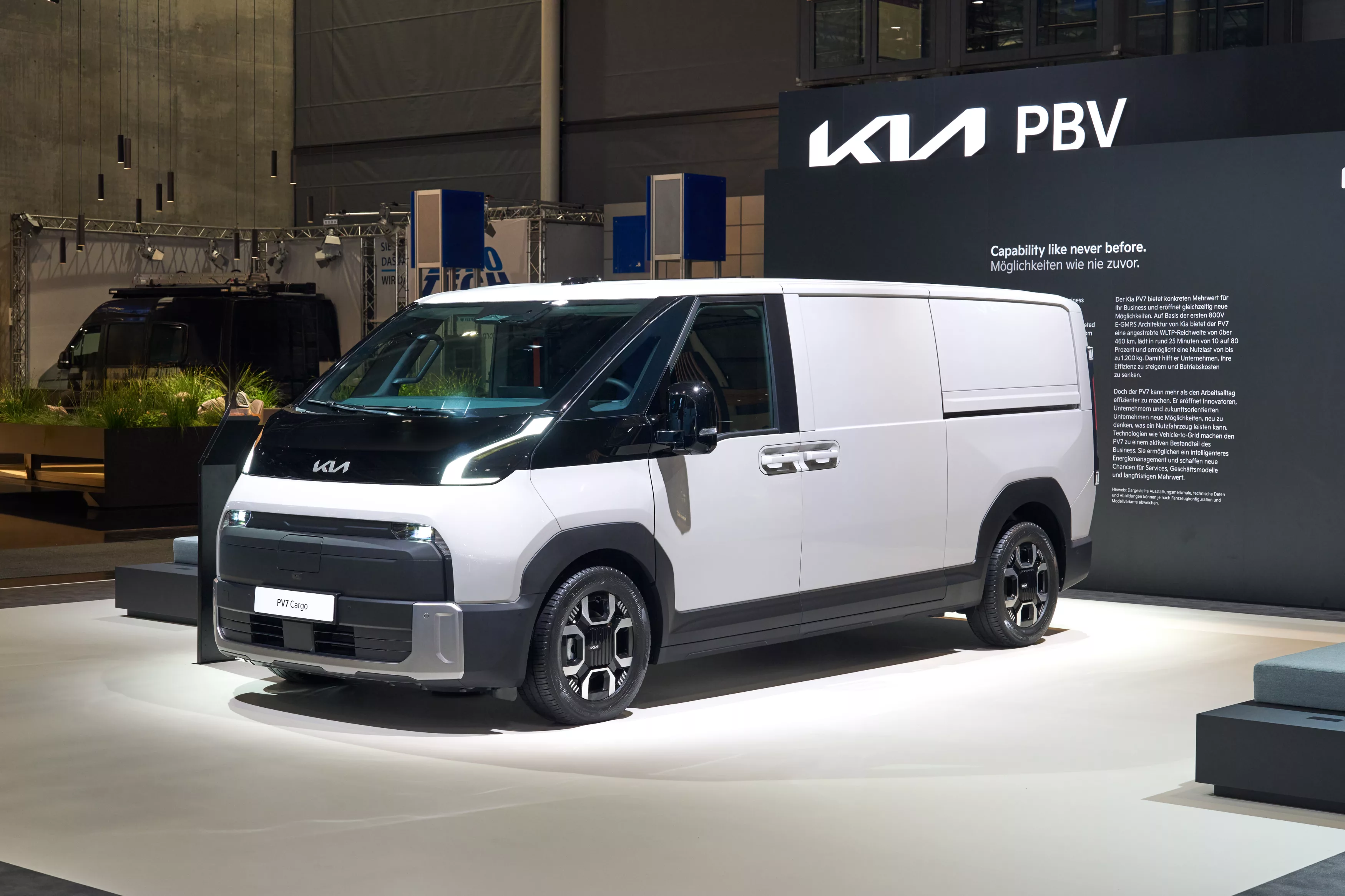 Kia PV7