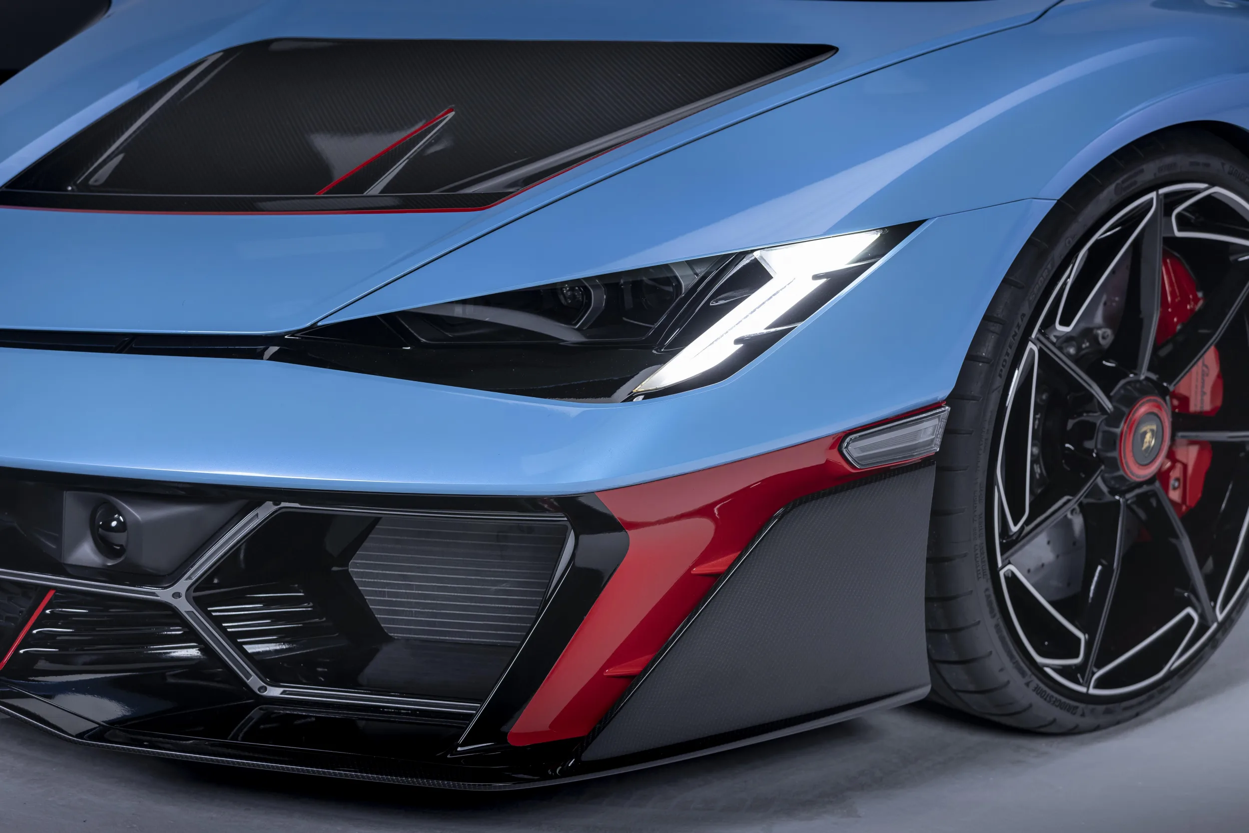 Lamborghini Fenomeno Roadster