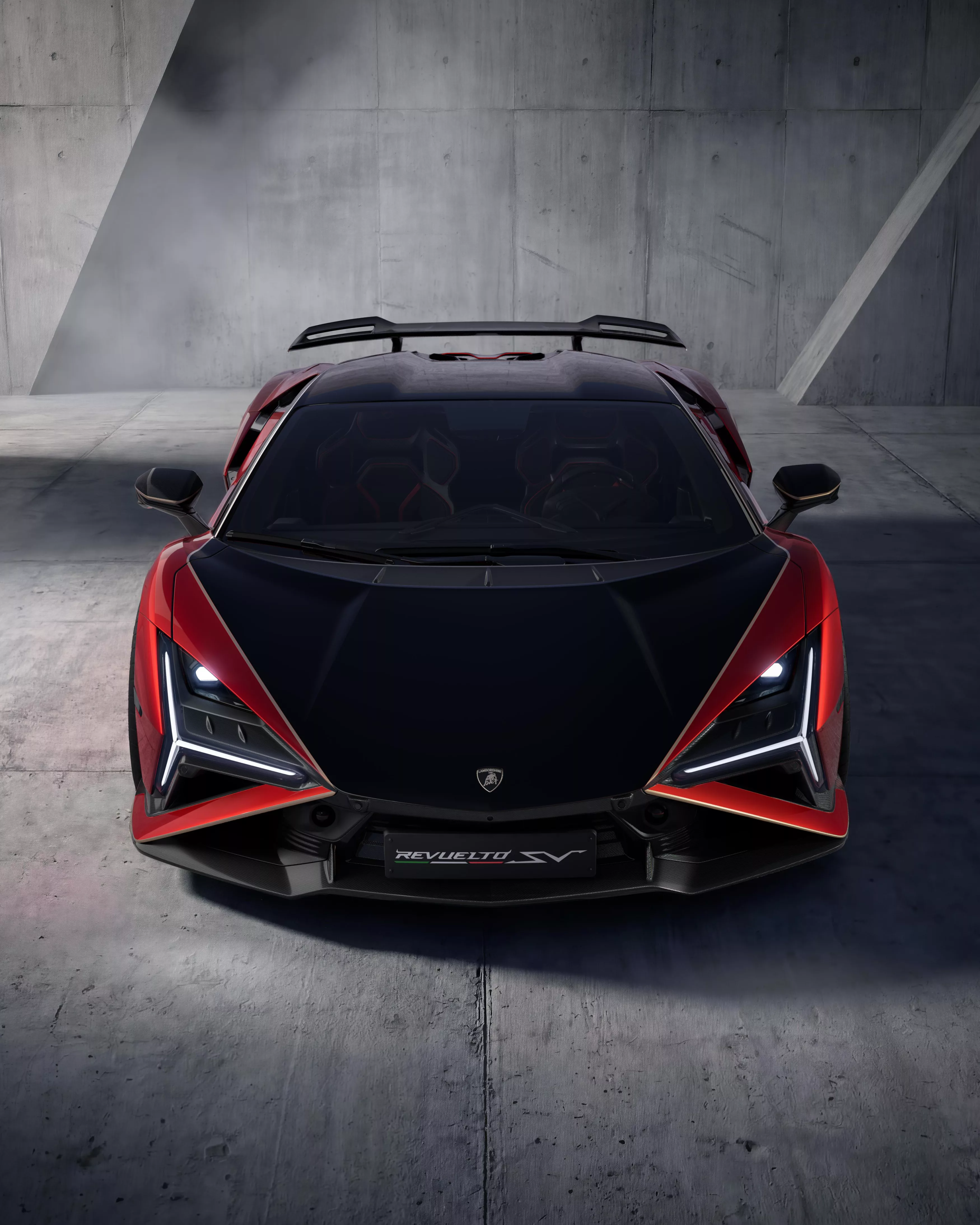Lamborghini Revuelto SV