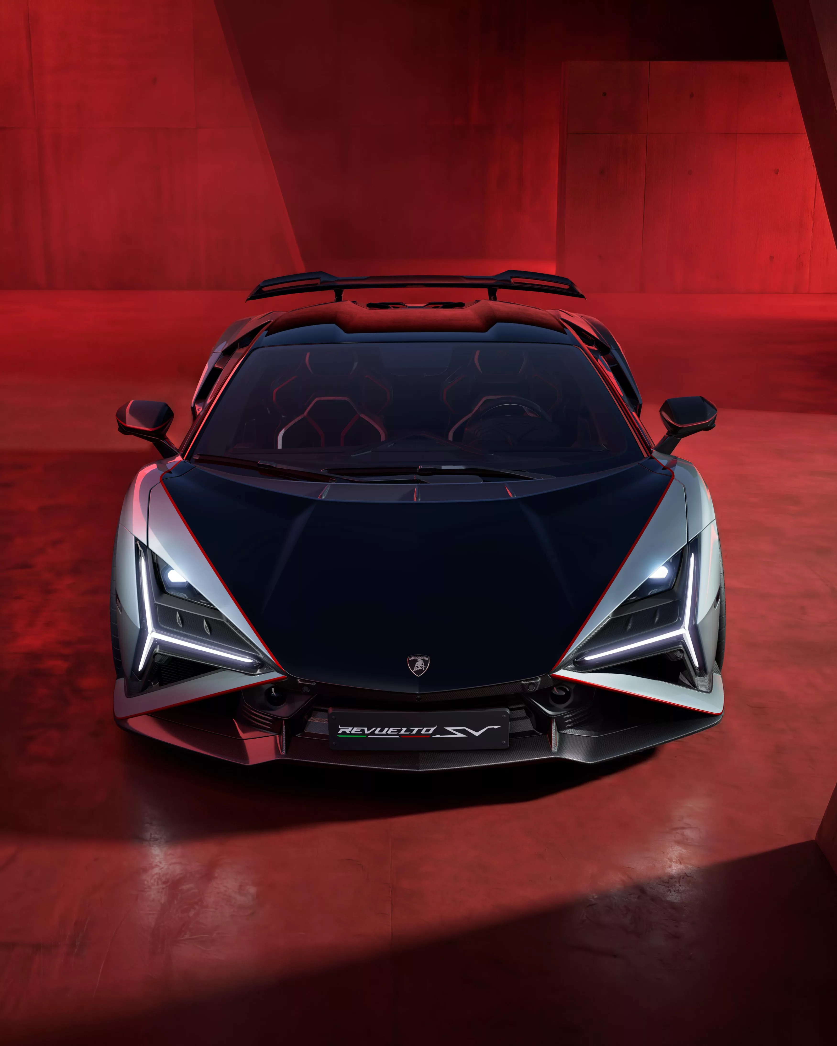 Lamborghini Revuelto SV