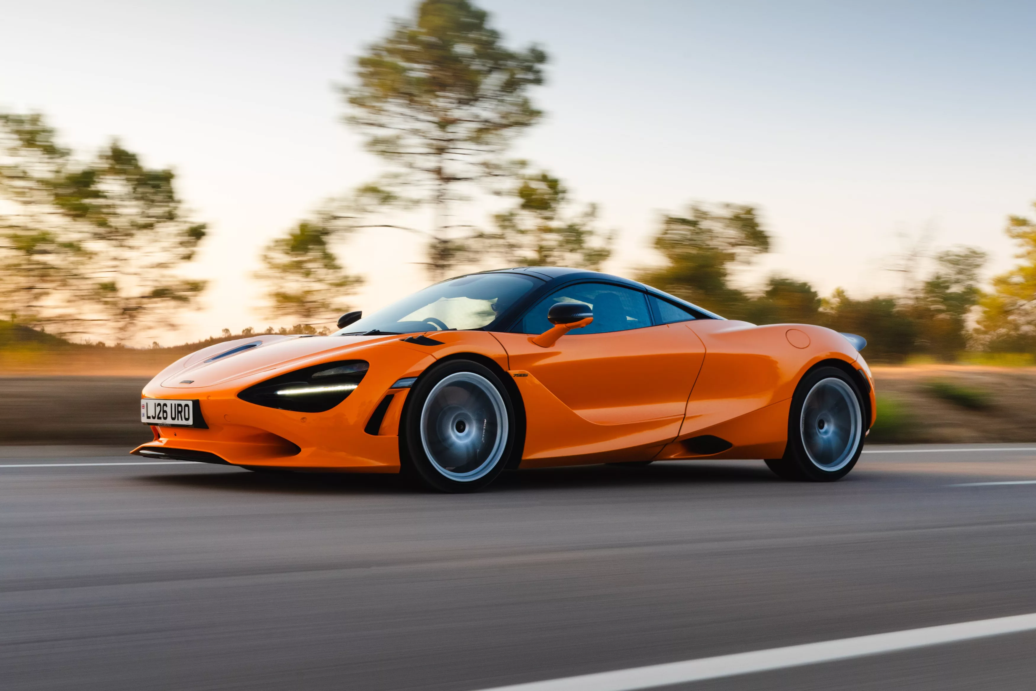 McLaren 750S