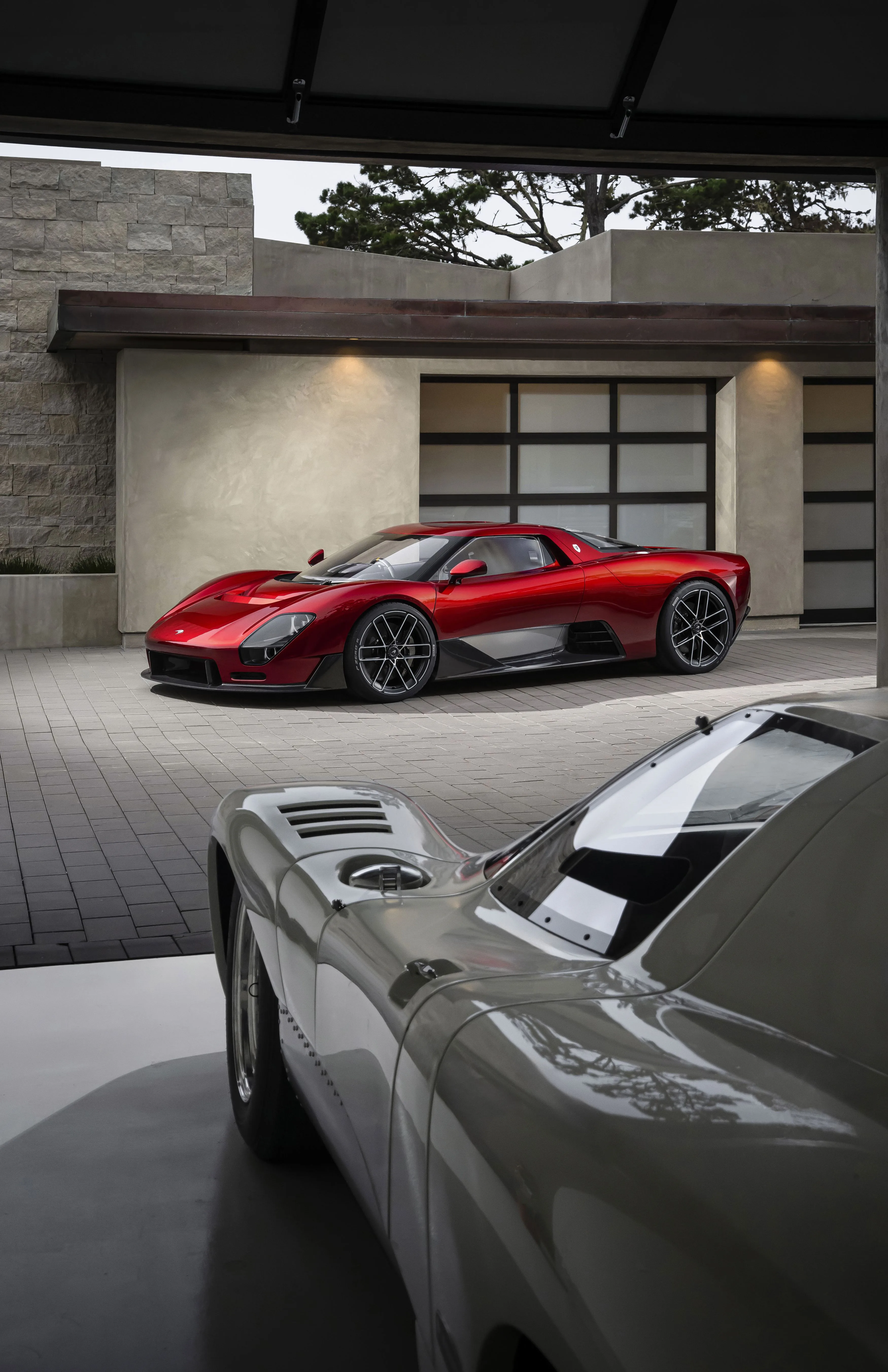 McLaren McL 6GT