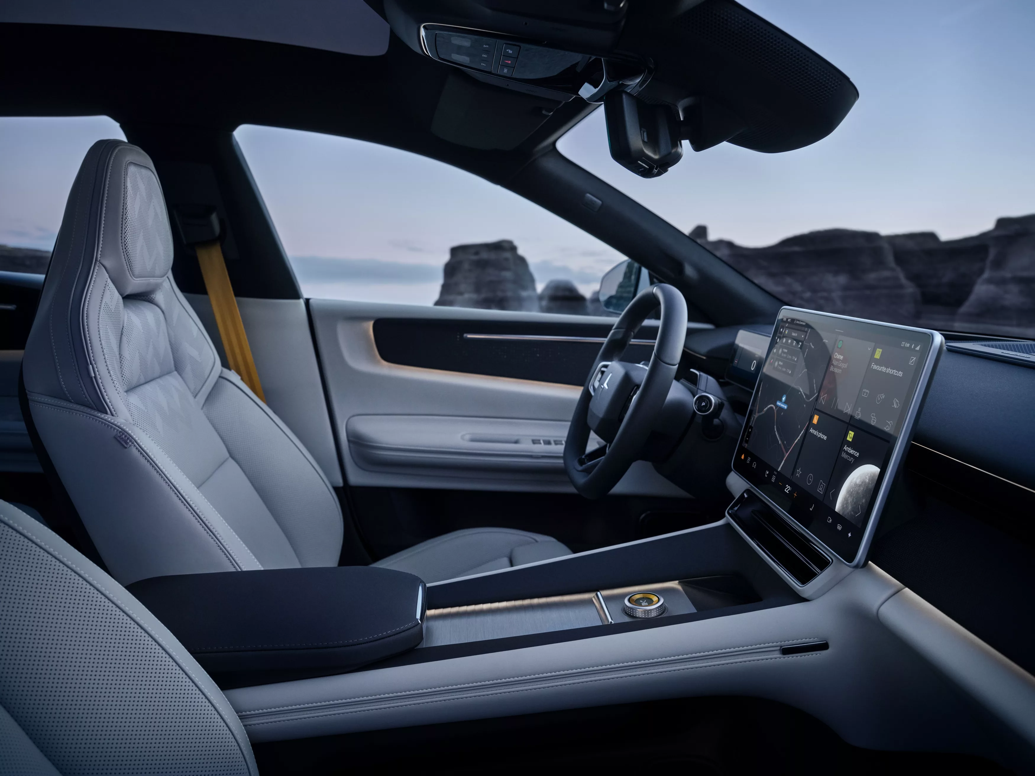 Polestar 4 SUV